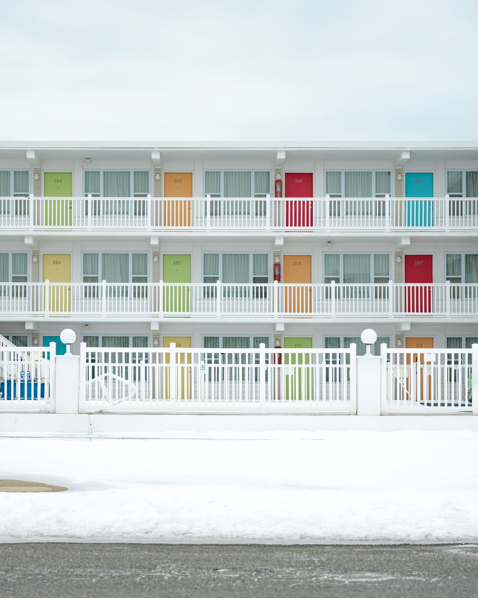 Lollipop Motel in Winter 03