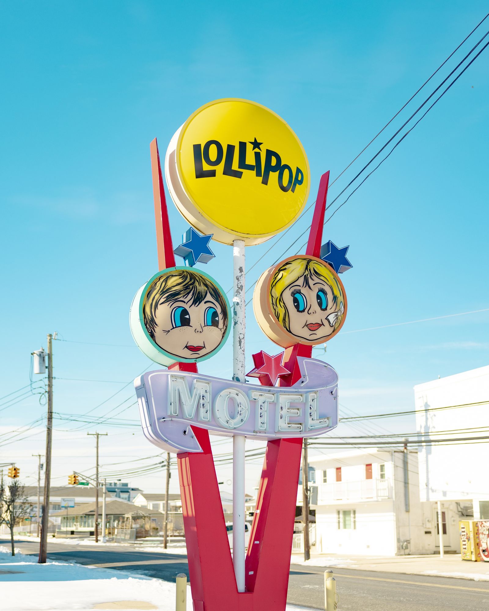 Lollipop Motel in Winter 02