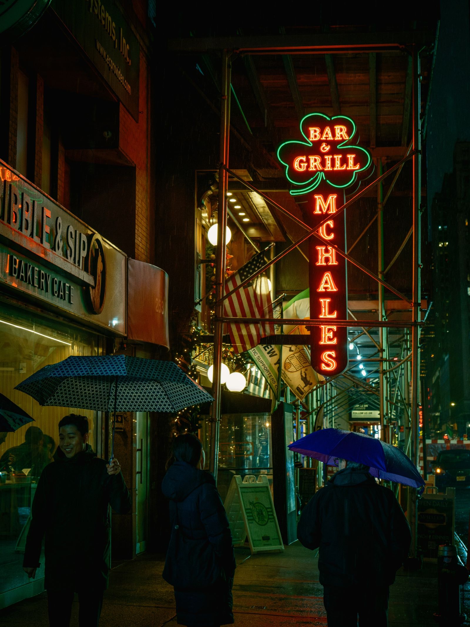 McHale's Bar & Grill, Manhattan