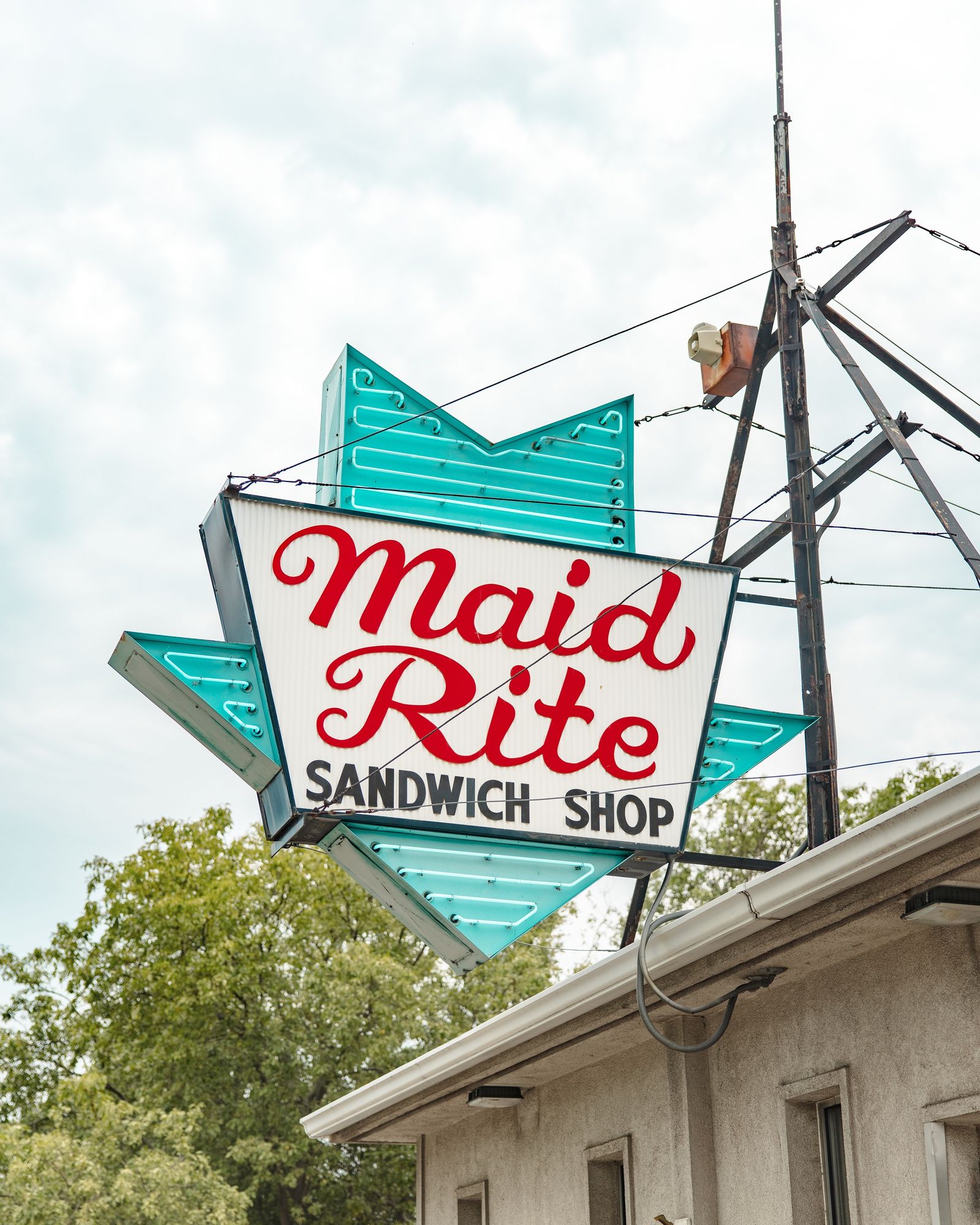 Maid Rite Sandwich Shop 03