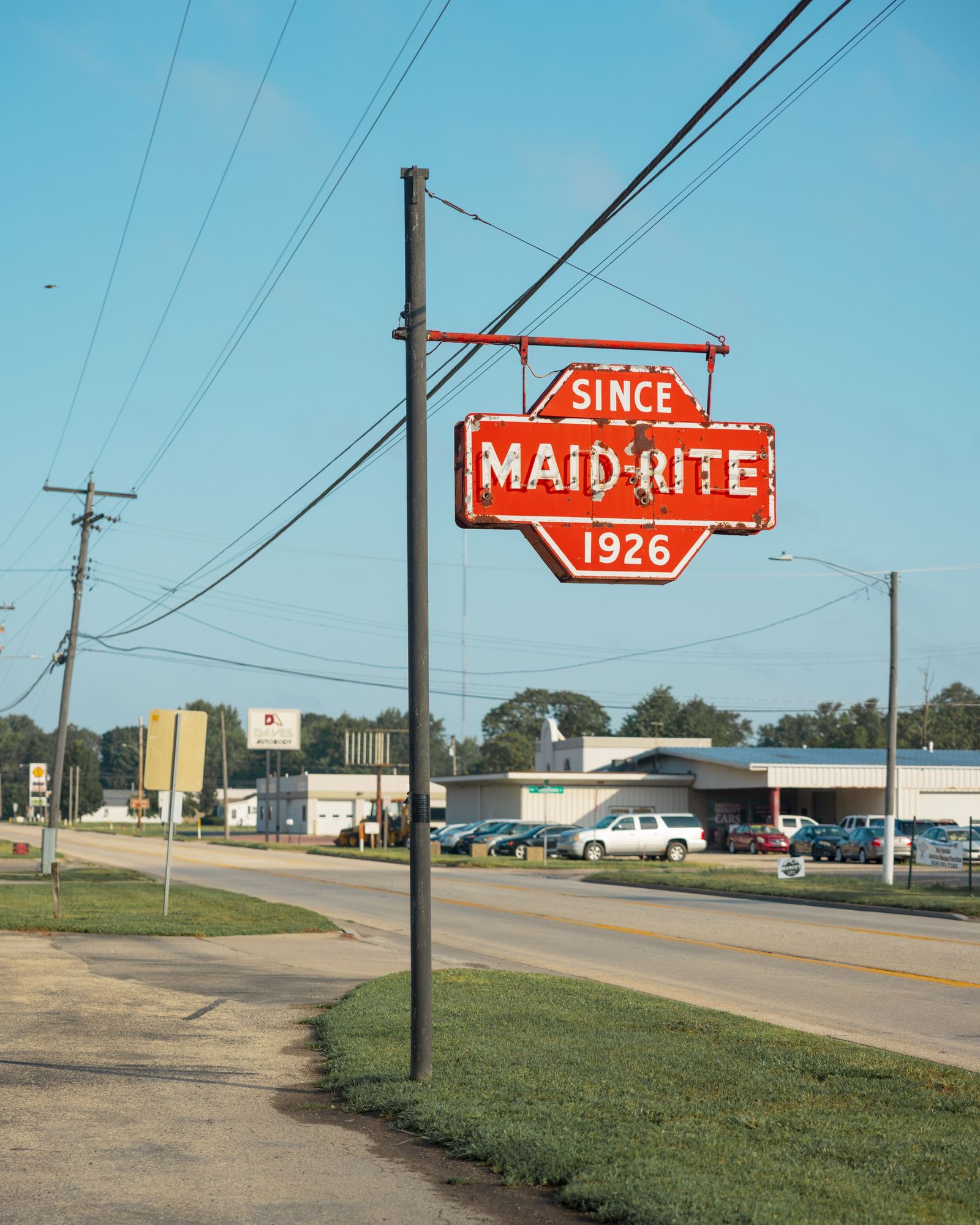 Maid-Rite Sign in Galesburg 02