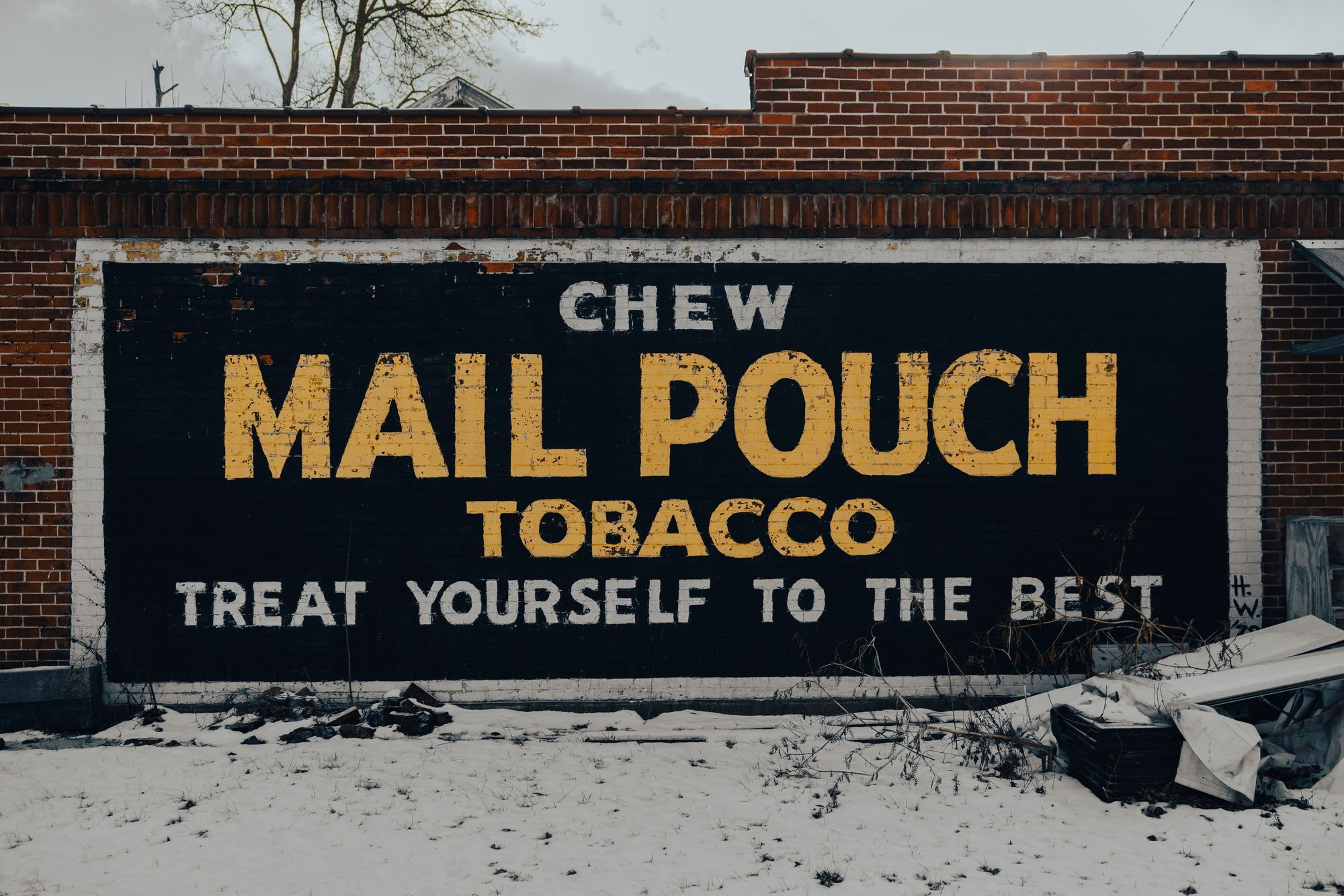 Mail Pouch Somewhere in Ohio 02