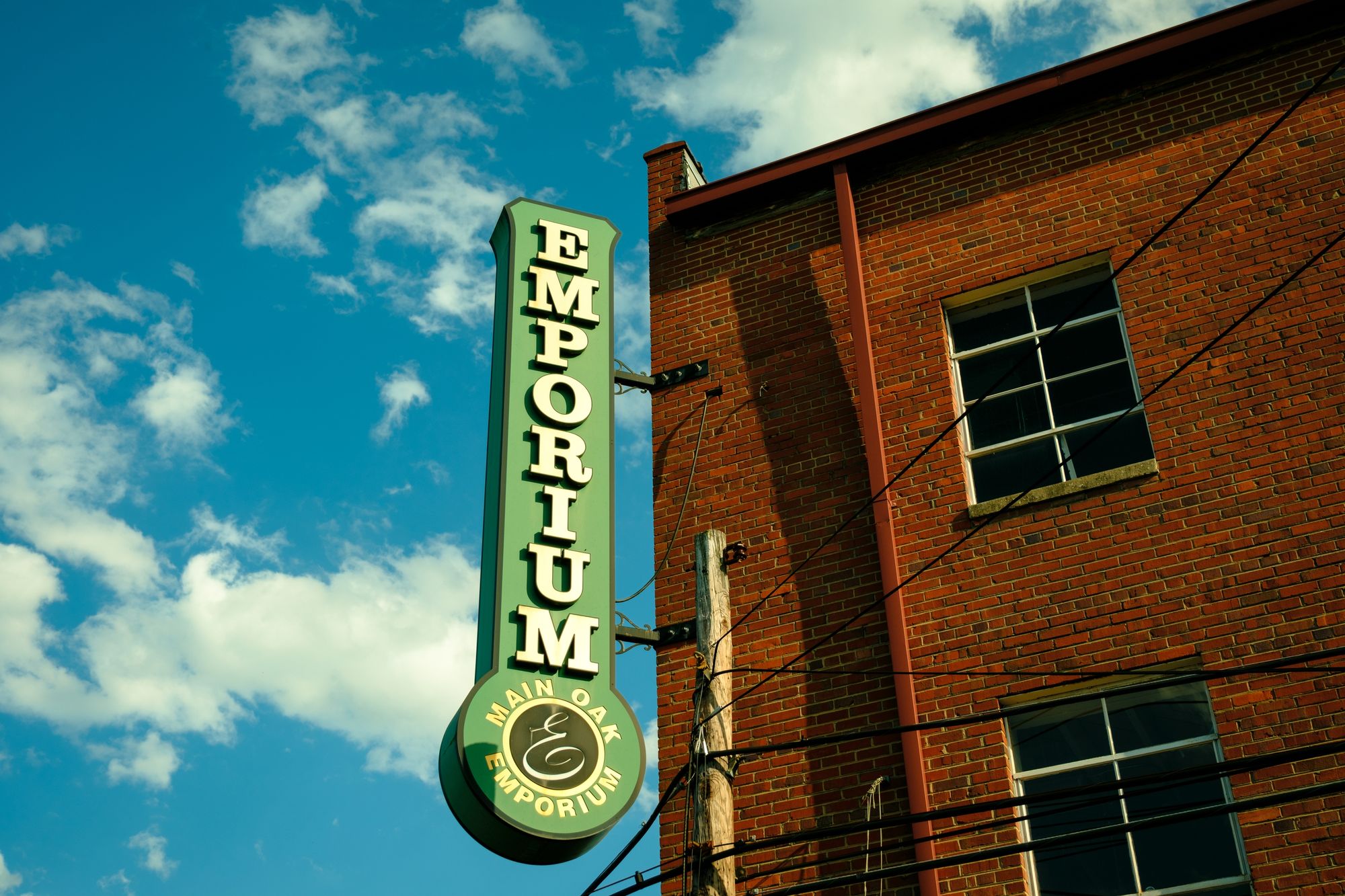 Main Oak Emporium, Mount Airy