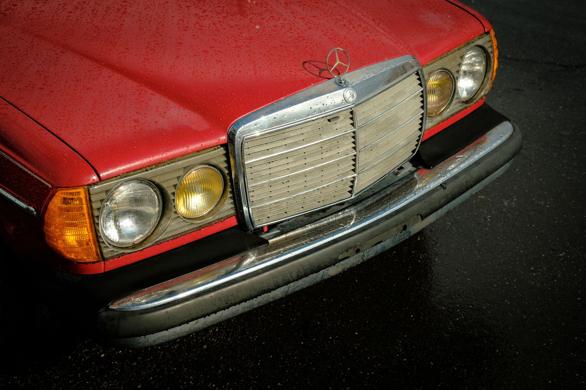 Mercedes, Plymouth 01