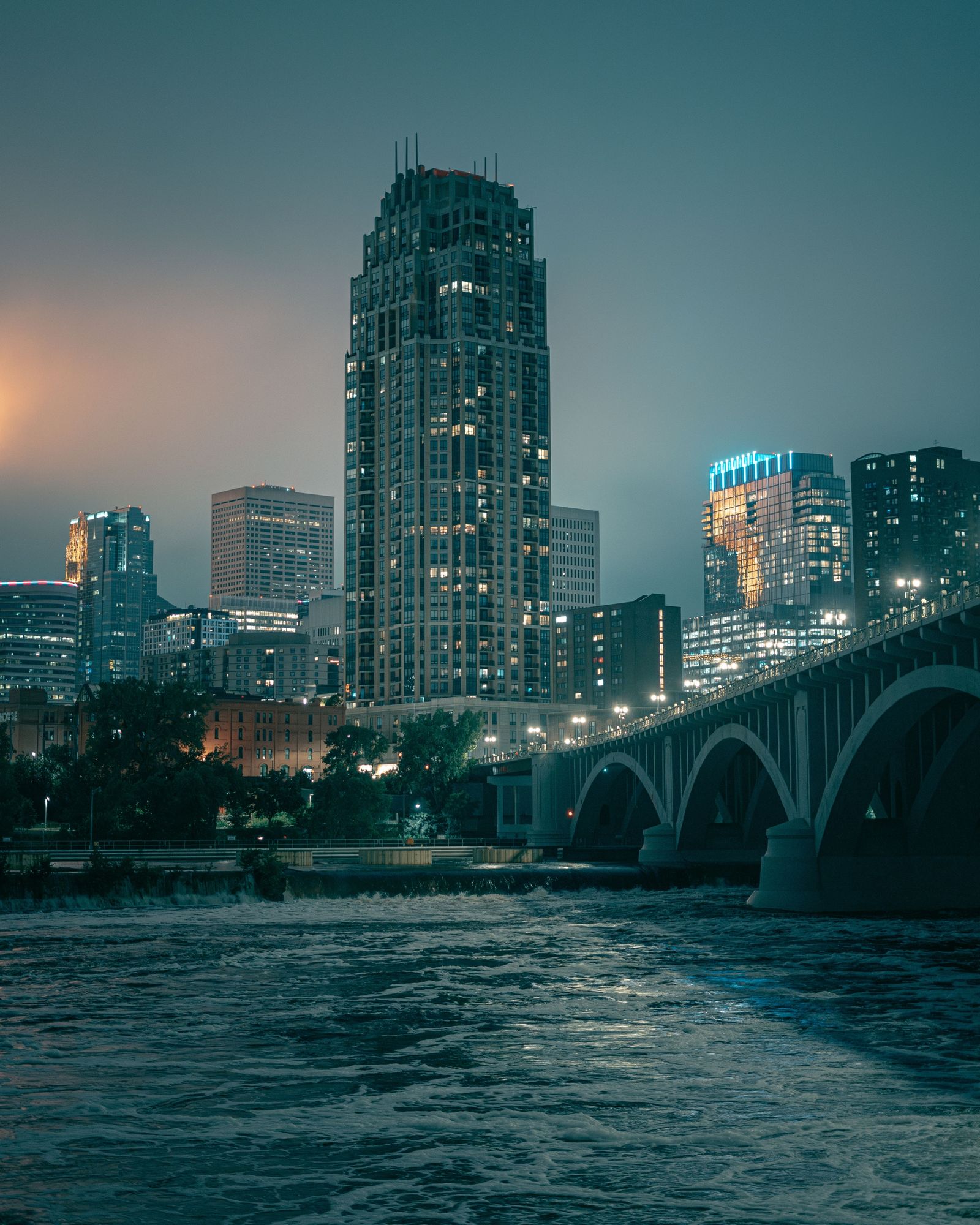 Minneapolis Skyline at Night 02