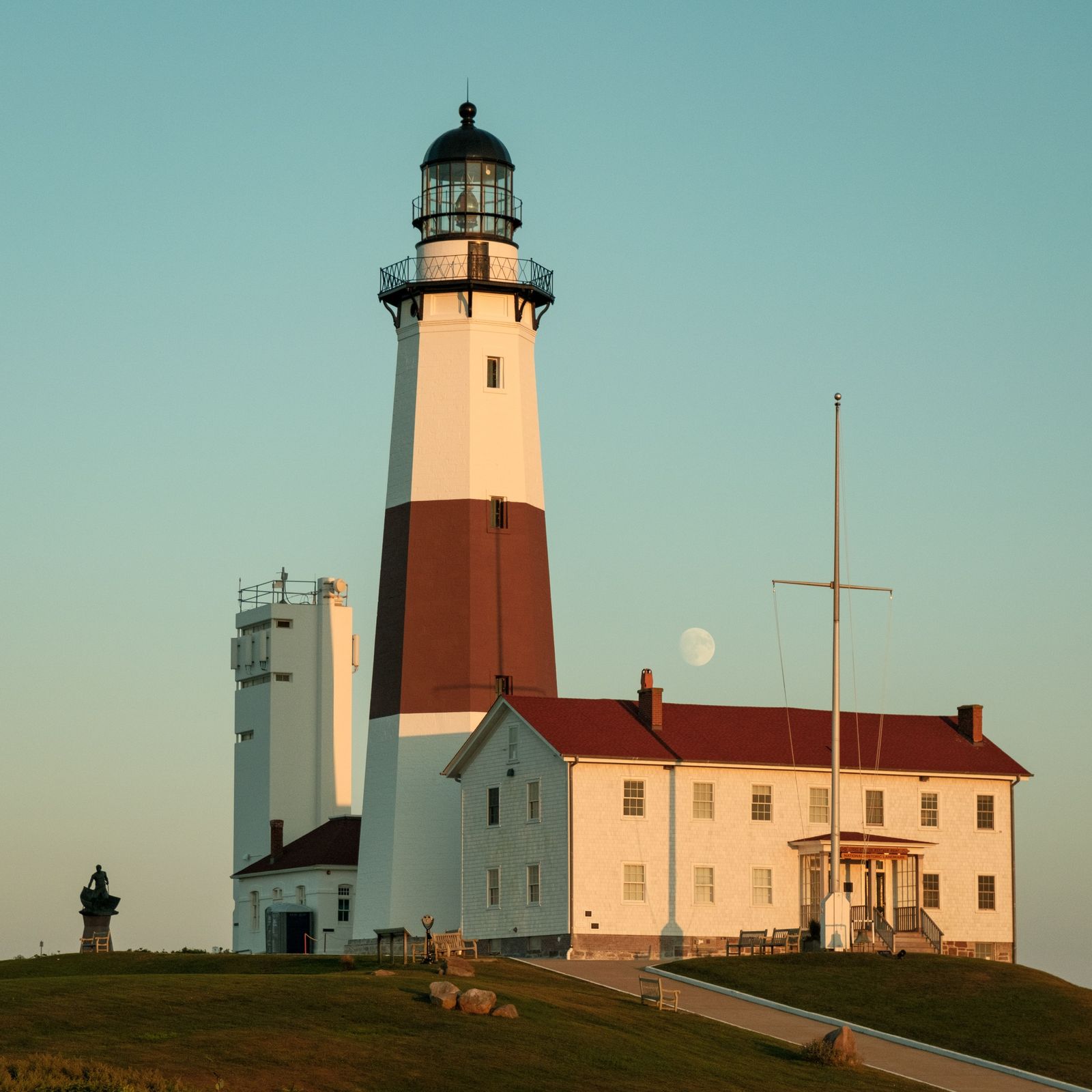Montauk Point Lighthouse & Moon