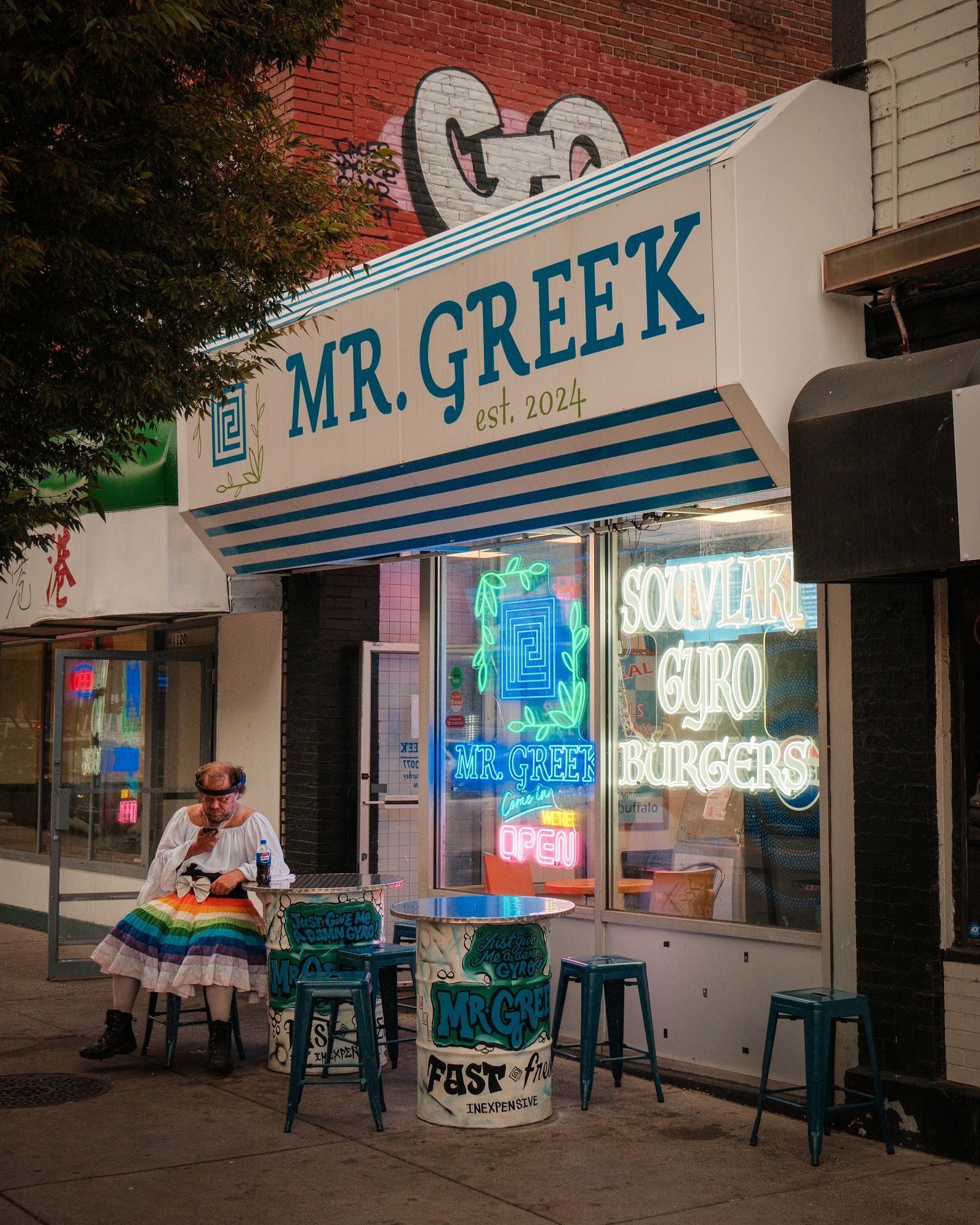Mr. Greek, Buffalo