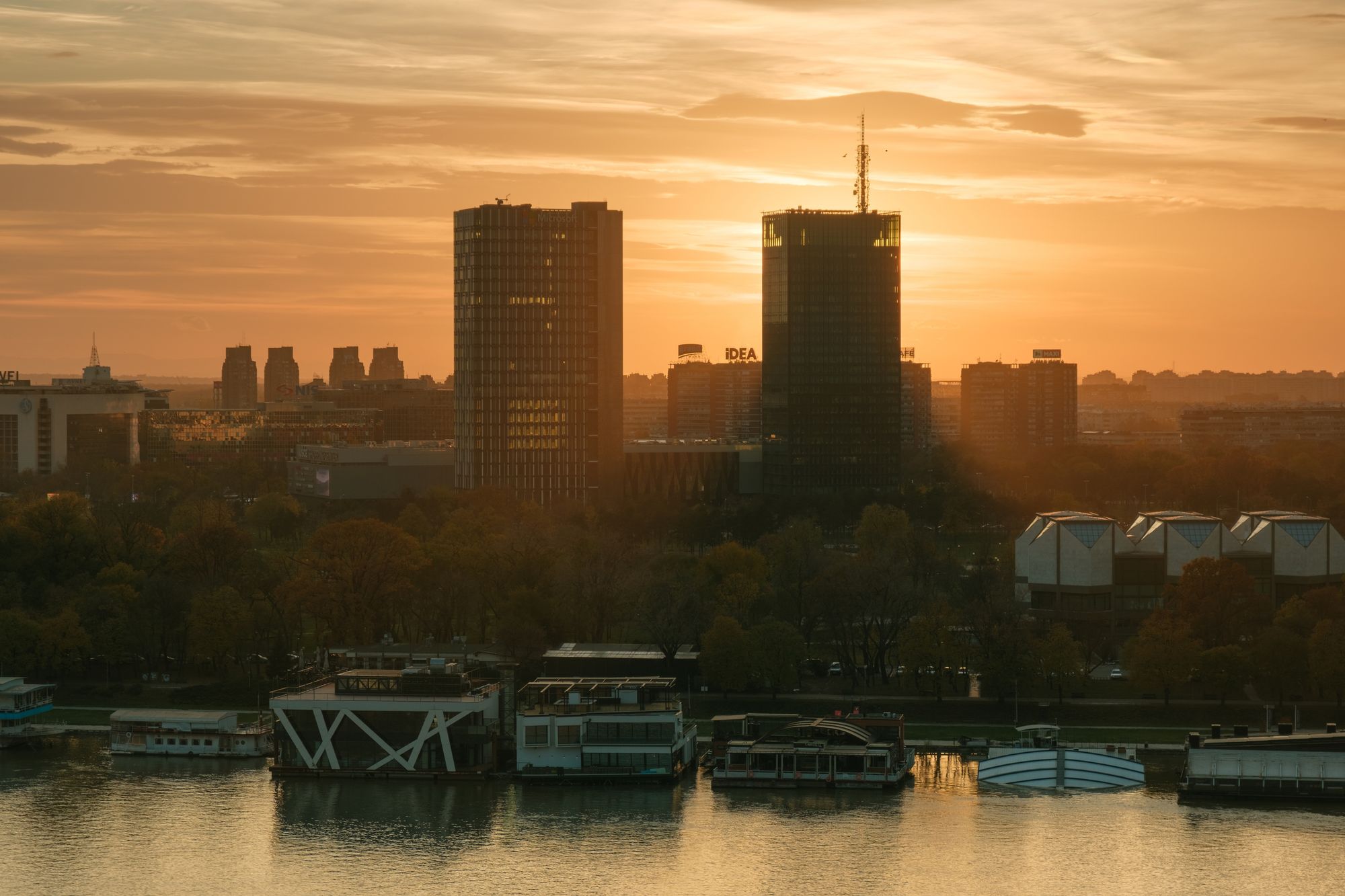 New Belgrade from Kalemegdan 02