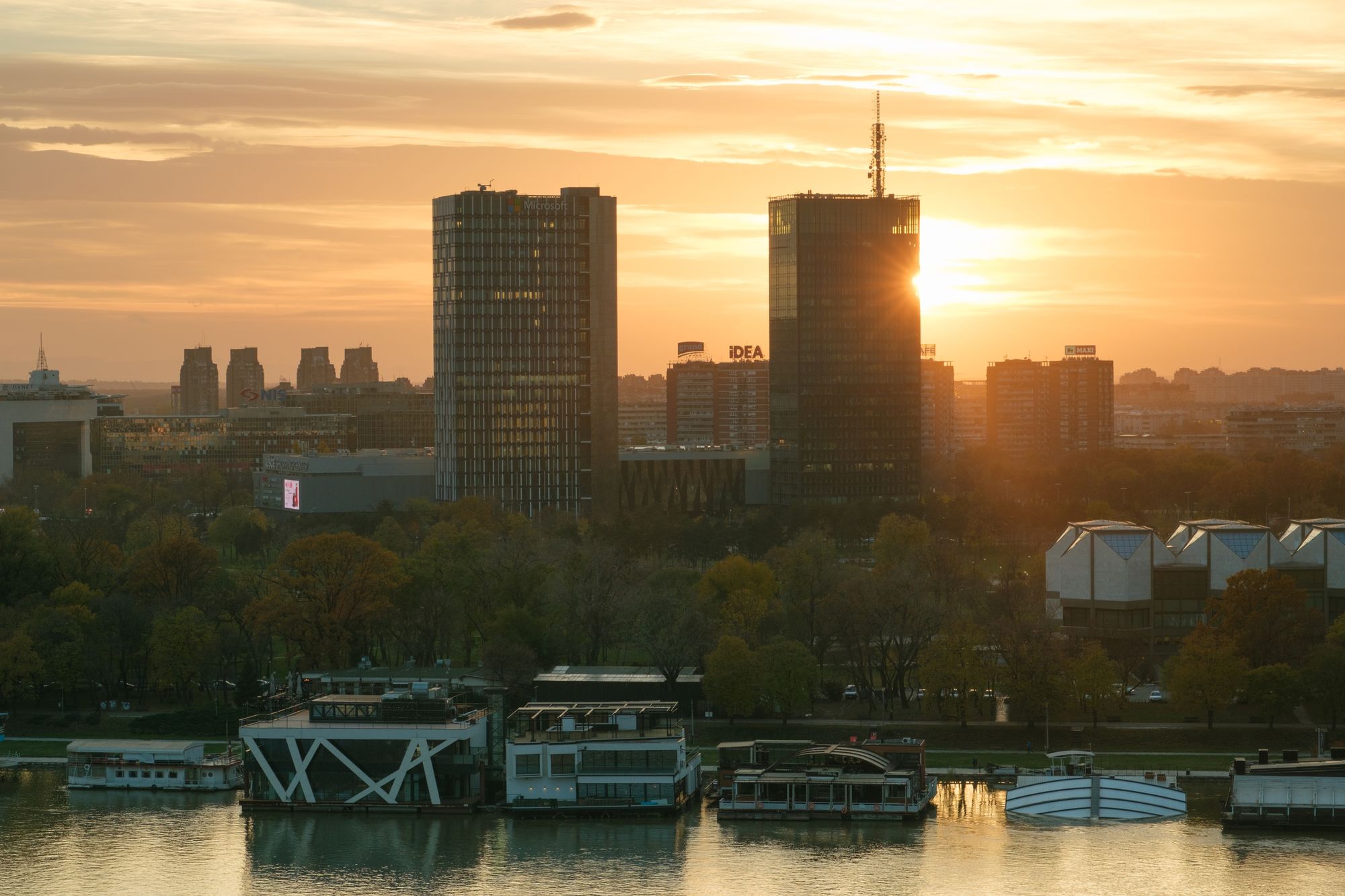 New Belgrade from Kalemegdan 01