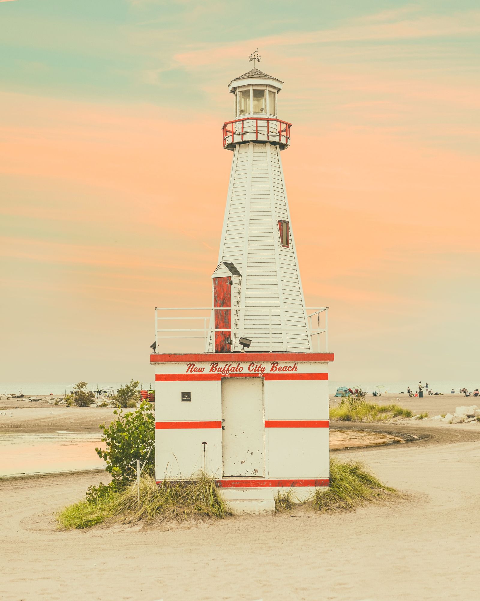 New Buffalo City Beach Lighthouse