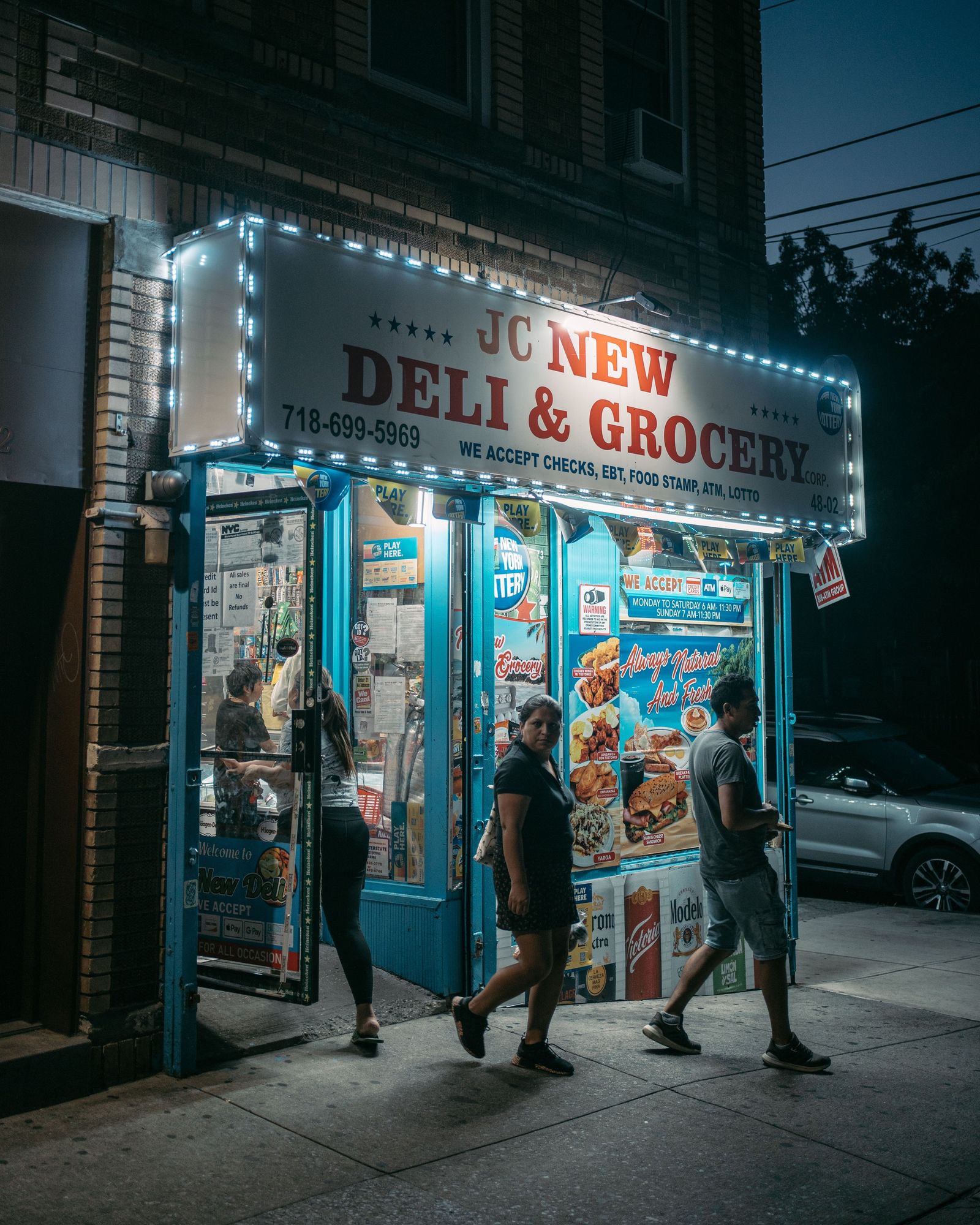 New Deli Grocery, Corona