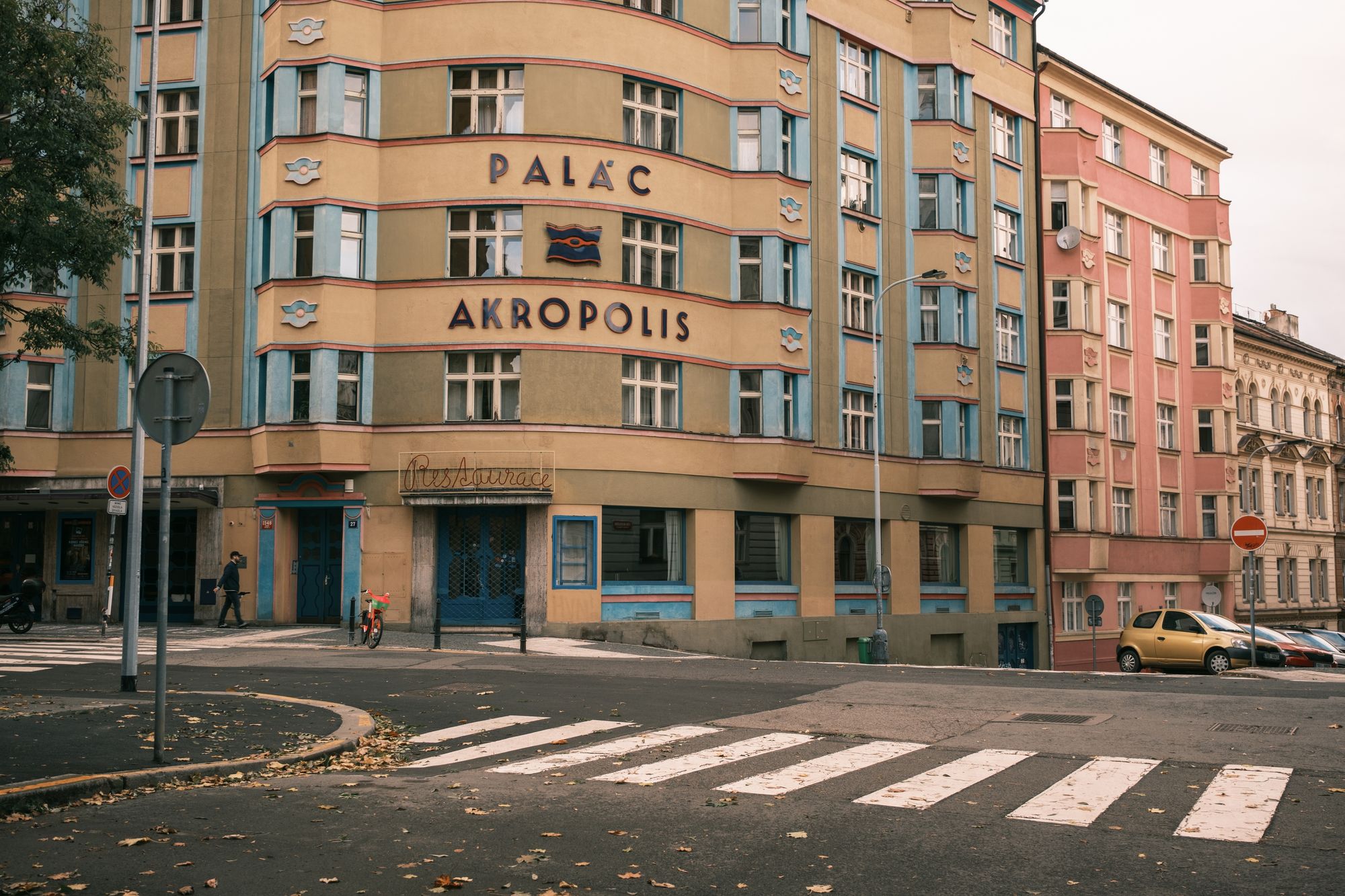 Palac Akropolis, Prague