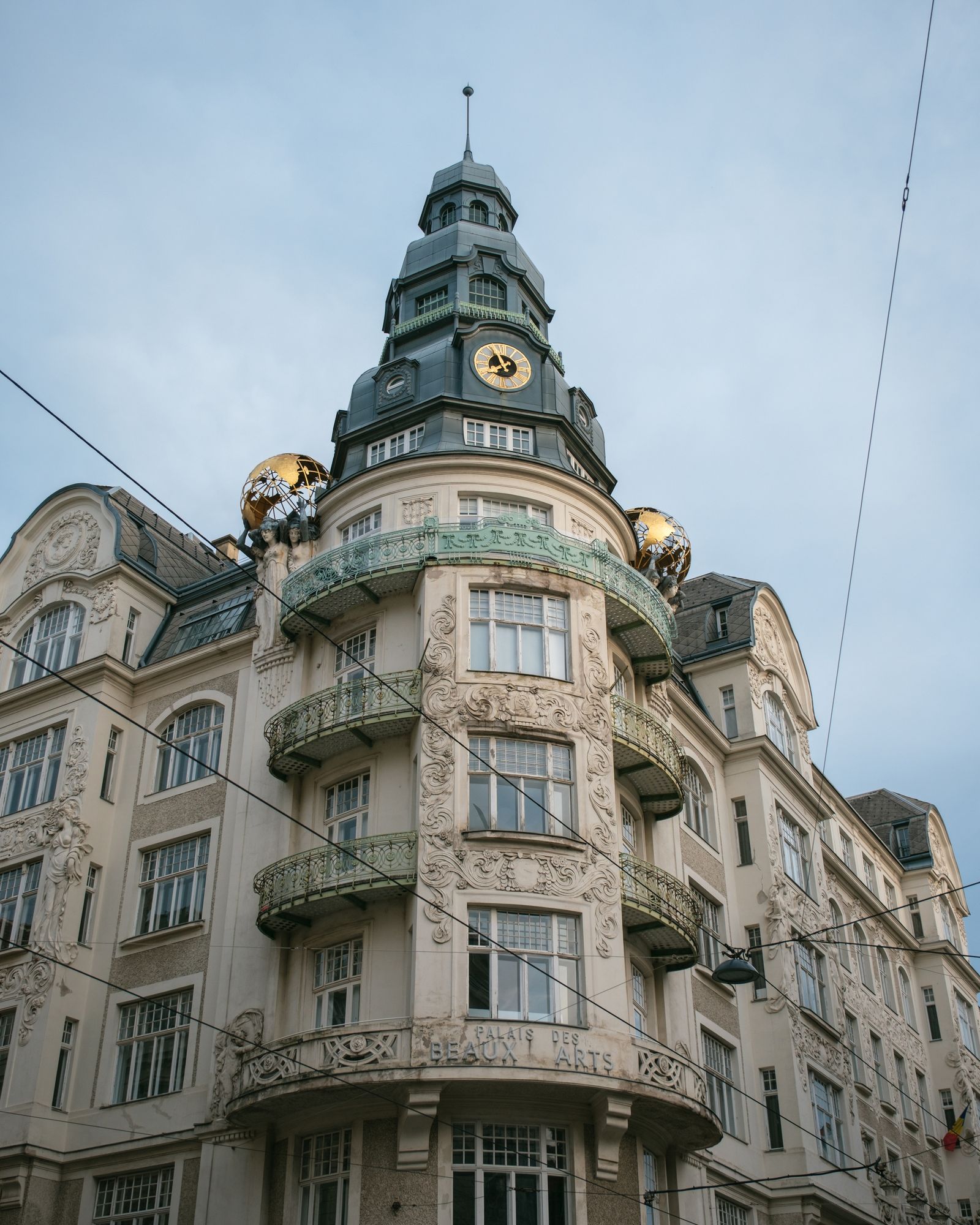Palais des Beaux Arts, Vienna