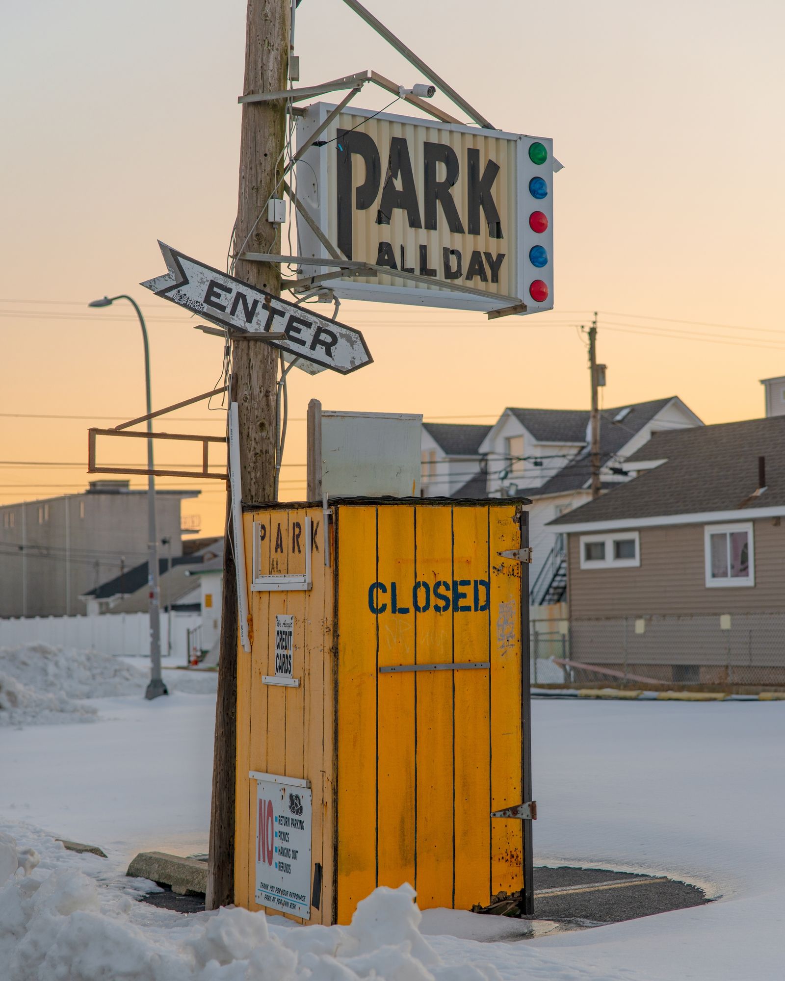 Park All Day Closed