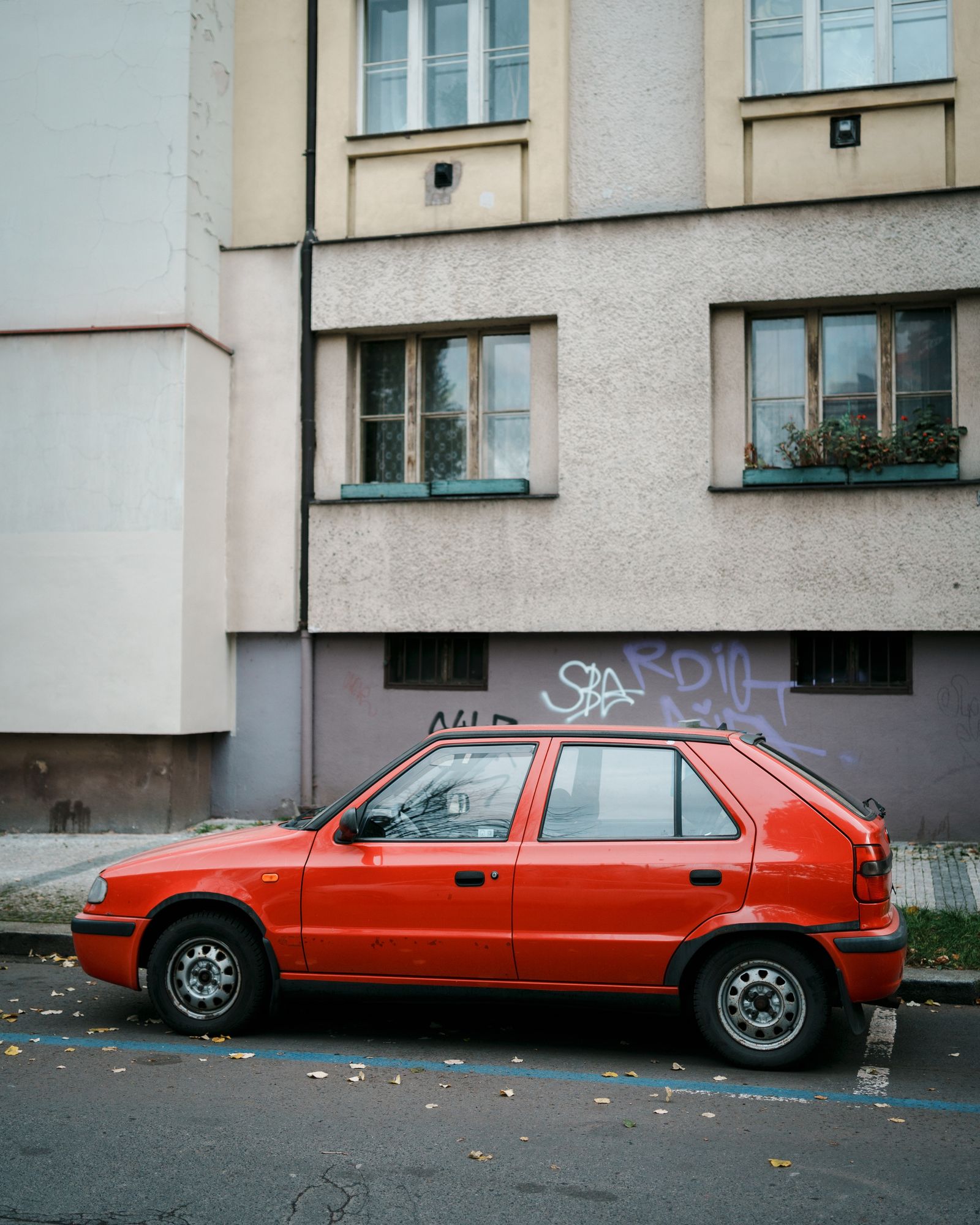 Parked in Bubeneč, Prague 03