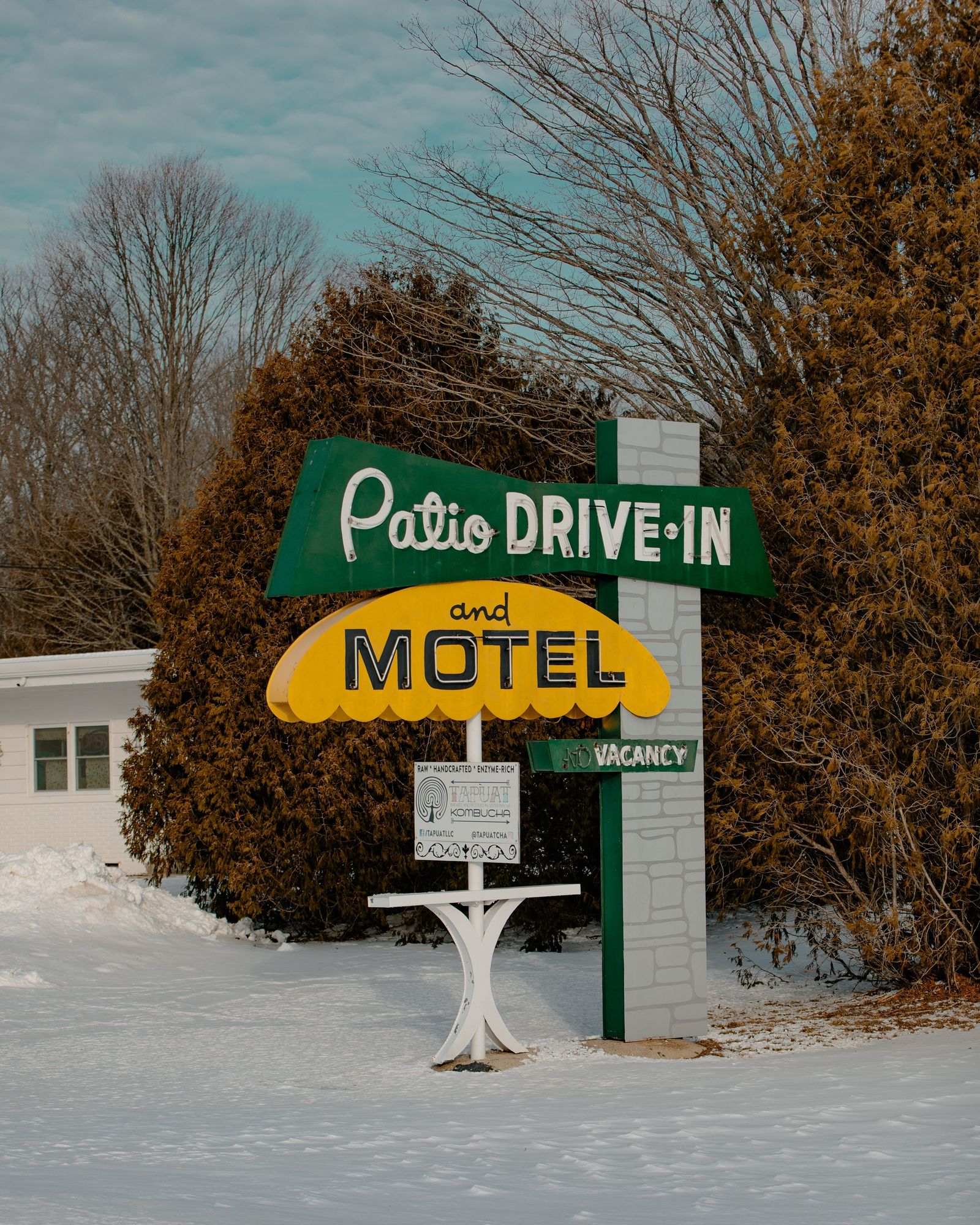 Patio Drive-In and Motel 01
