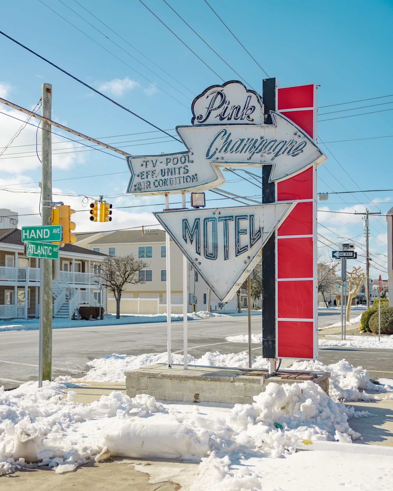 Pink Champagne Motel in Winter