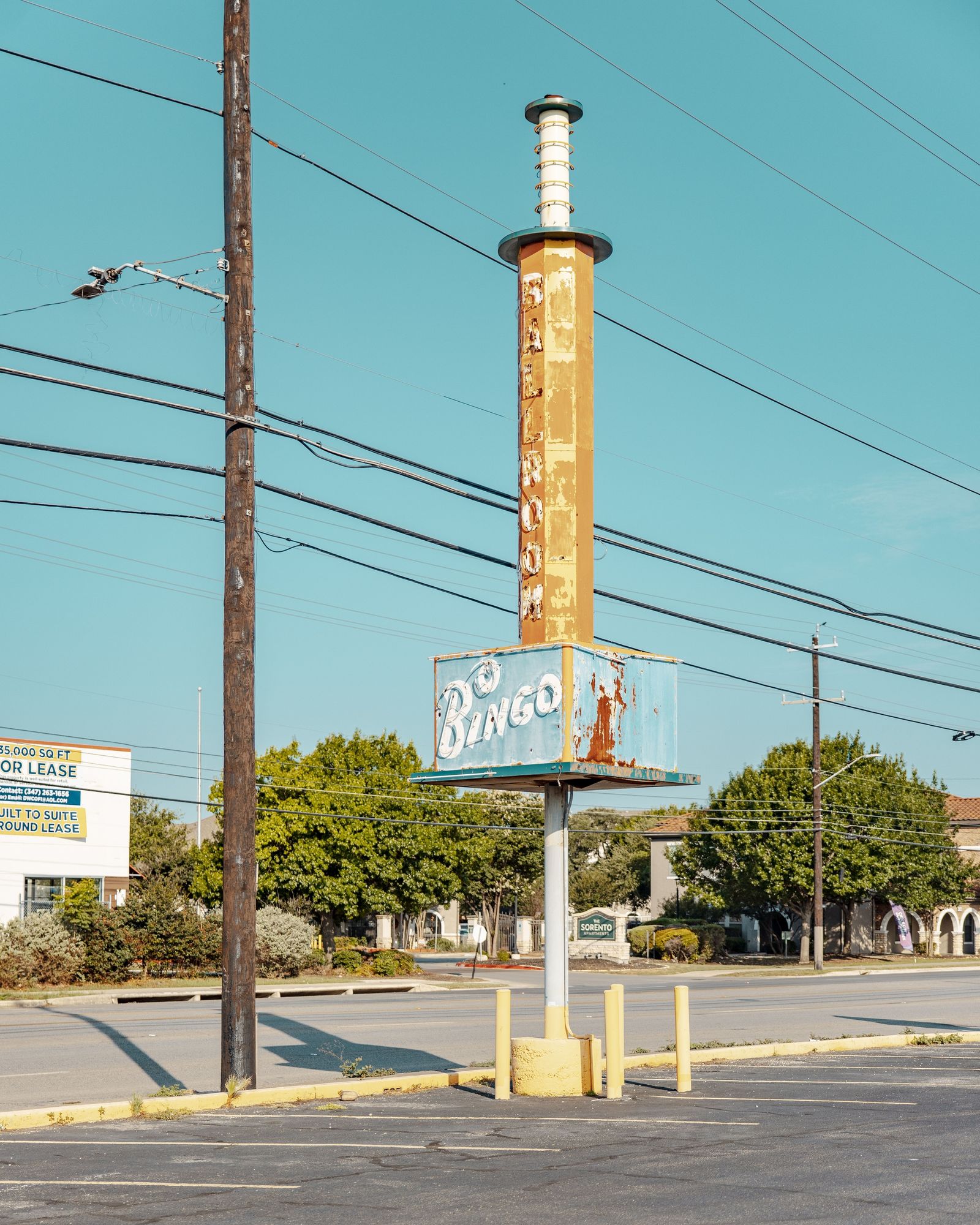 Plaza Del Rey Bingo & Ballroom 02