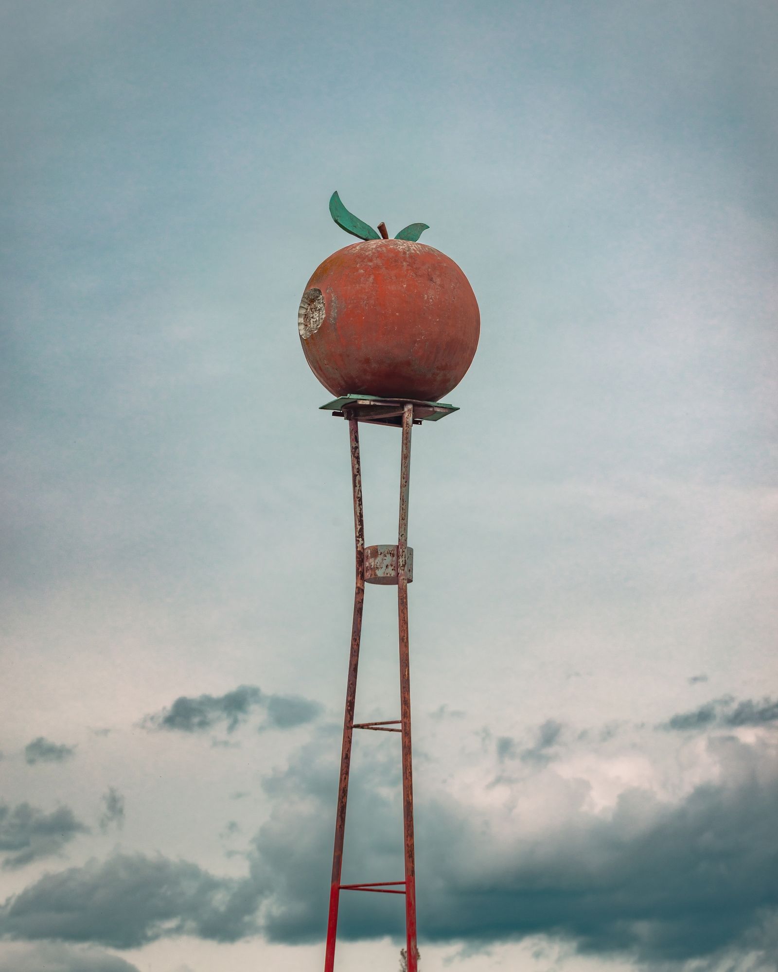 Red Apple Tower 01