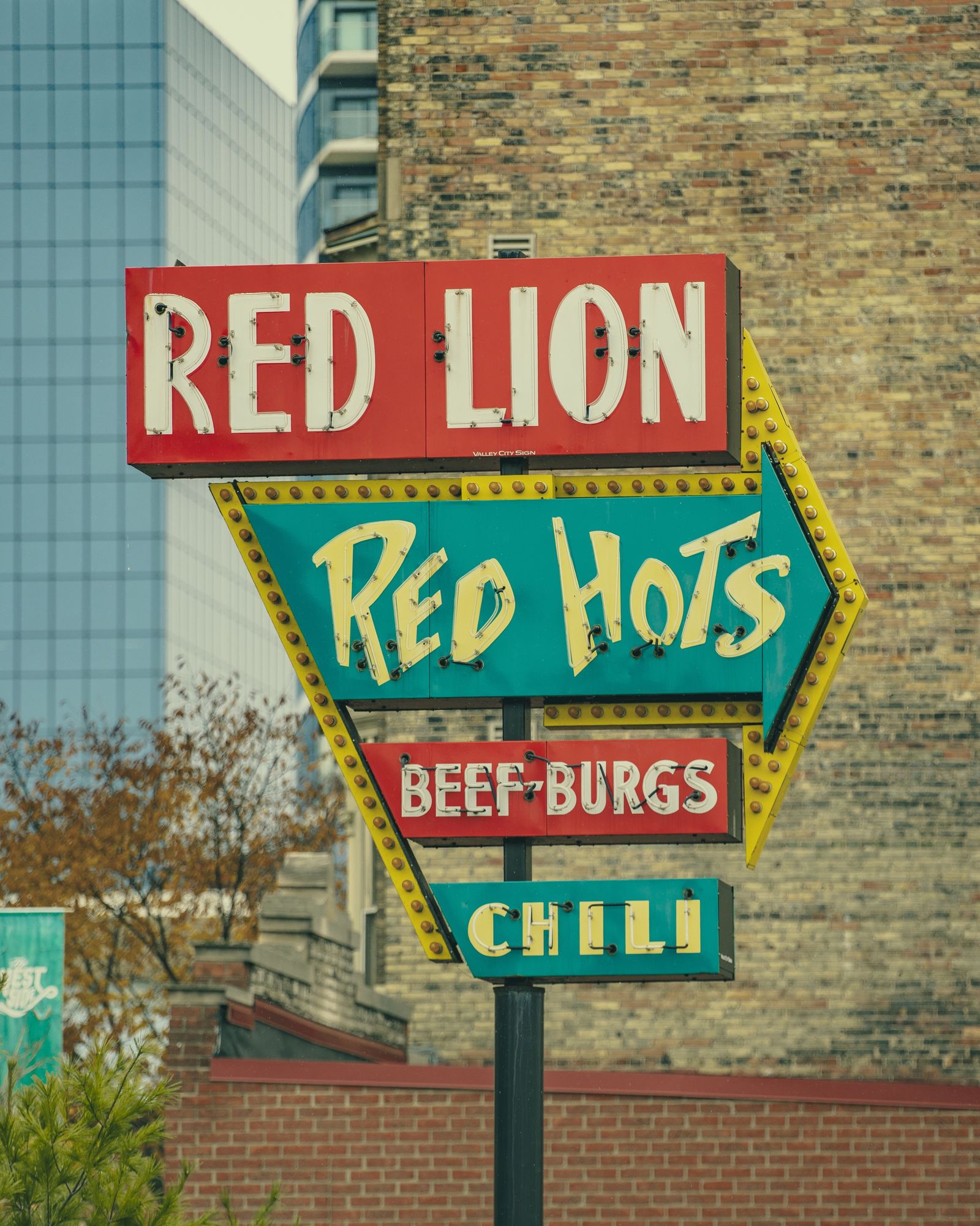 Red Lion Sign