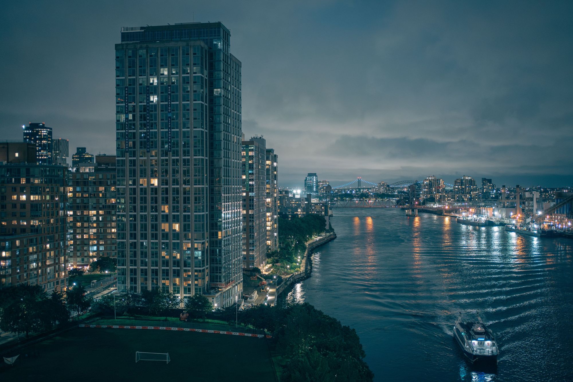 Roosevelt Island and the East River