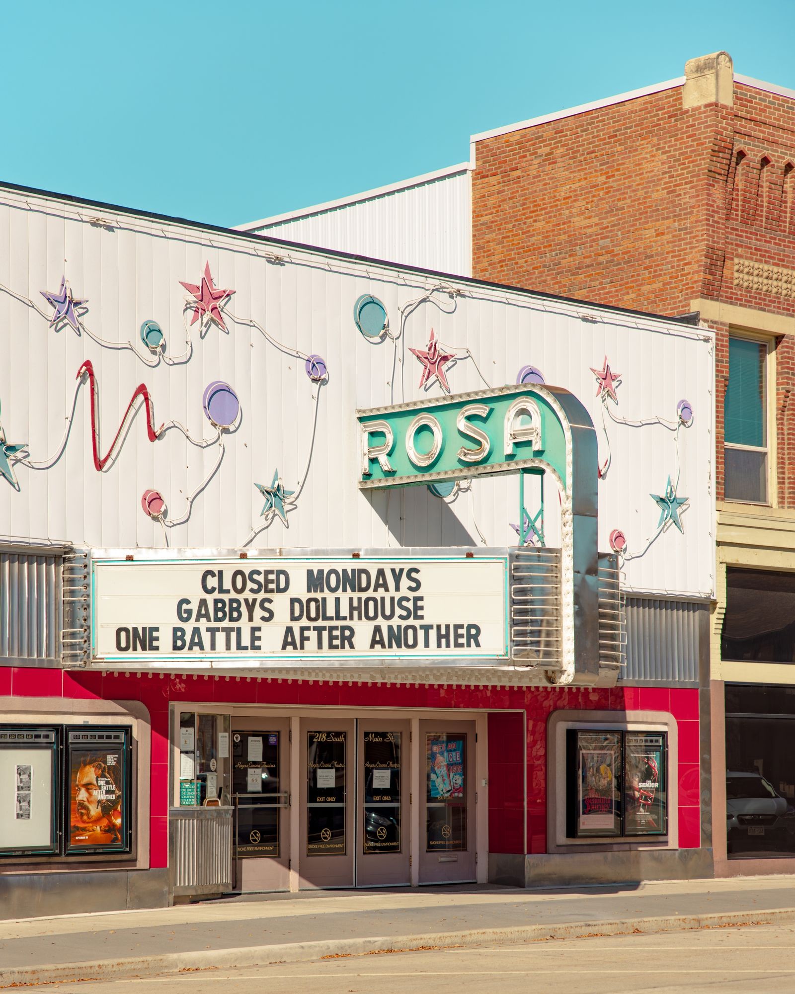 Rosa Theatre 01