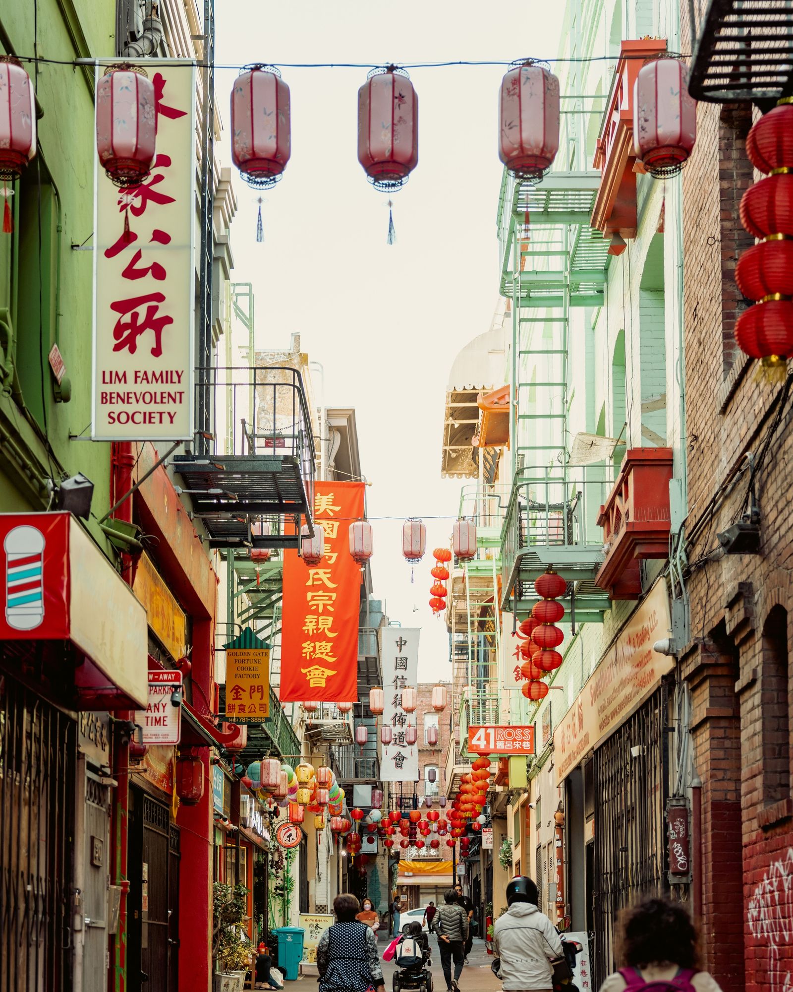 Ross Alley 01