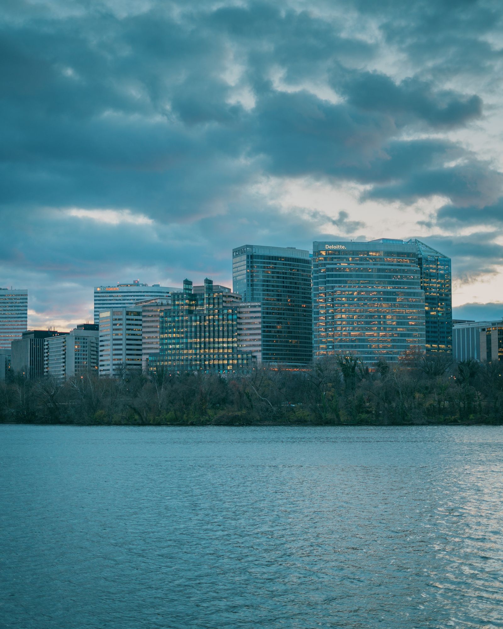 Rosslyn from Georgetown