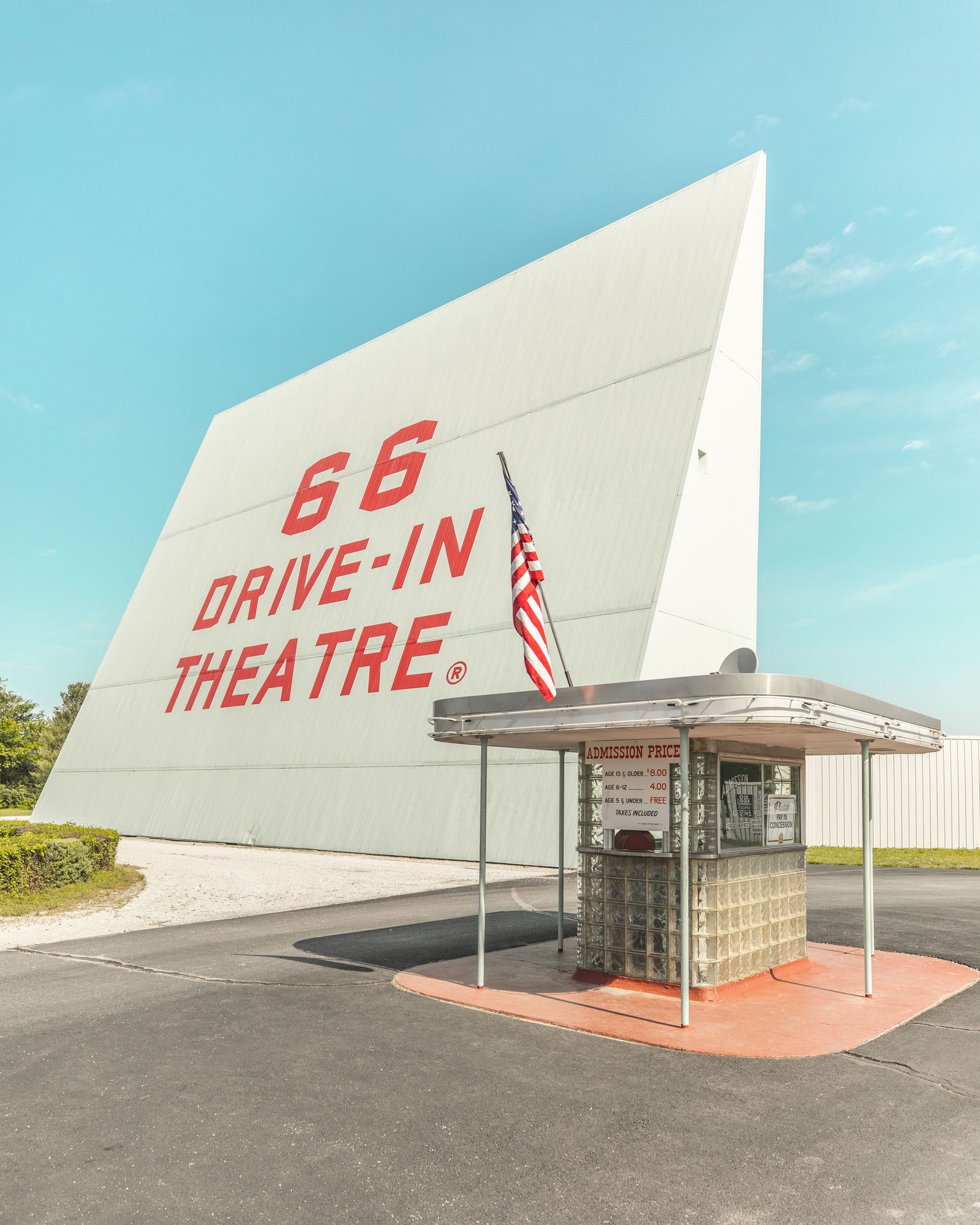 Route 66 Drive-in Theatre 01