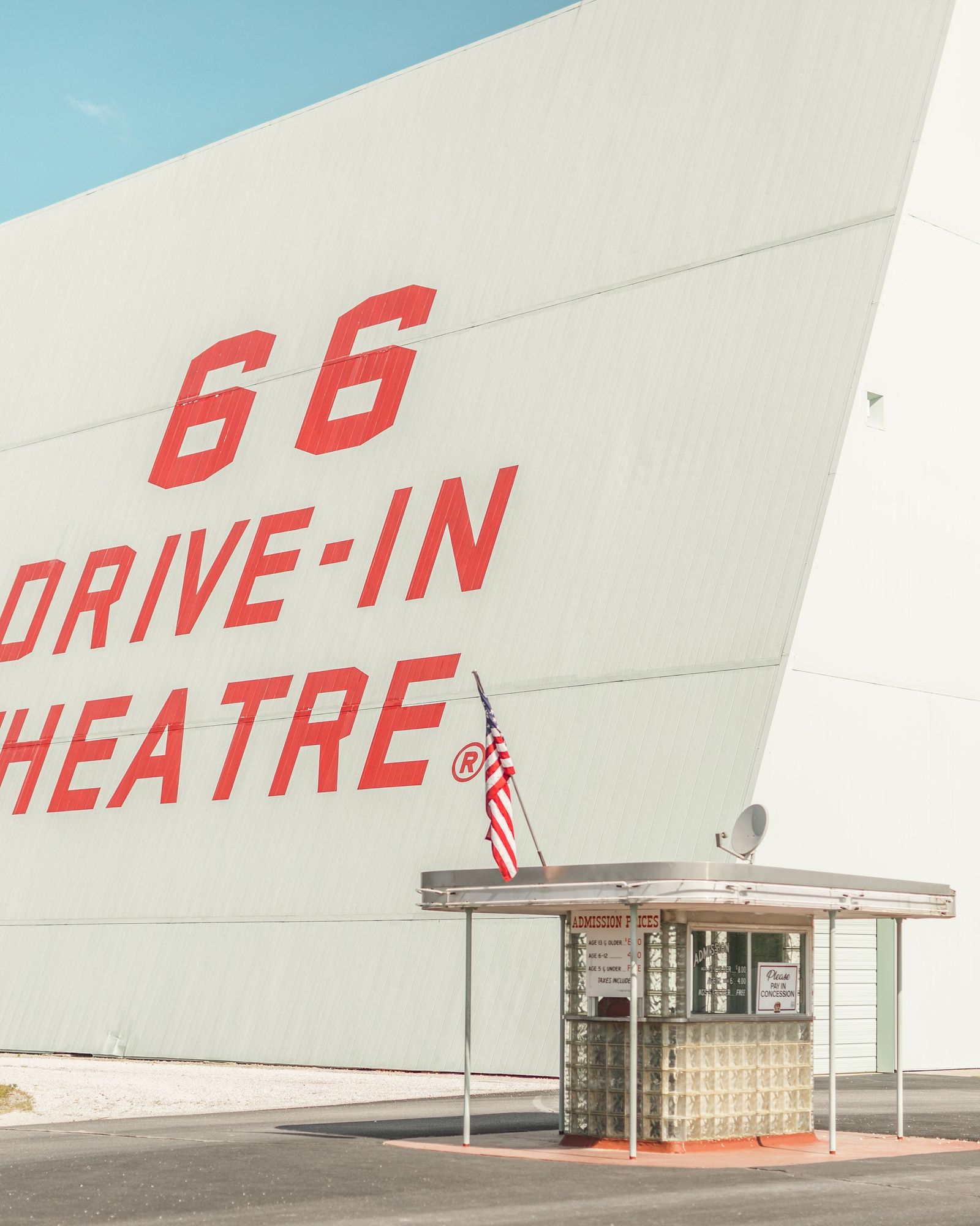Route 66 Drive-in Theatre 02