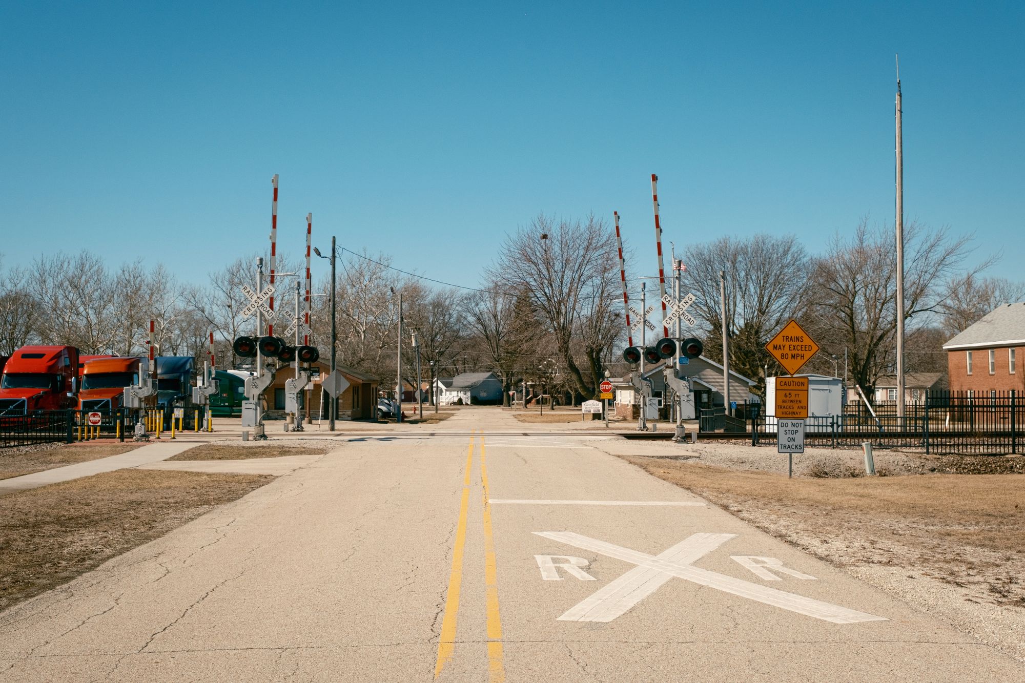 RR Crossing, Gardiner