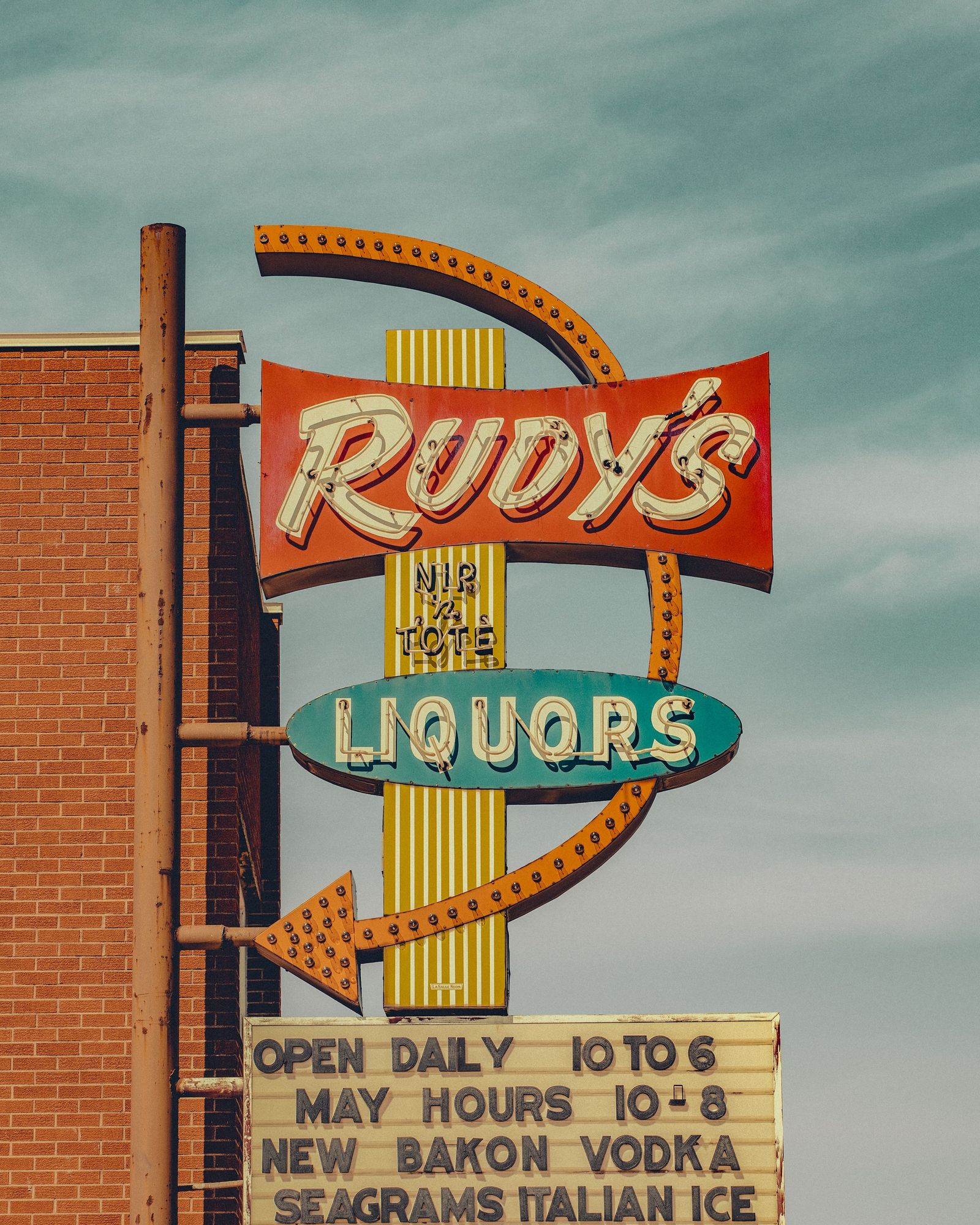 Rudy's Liquors