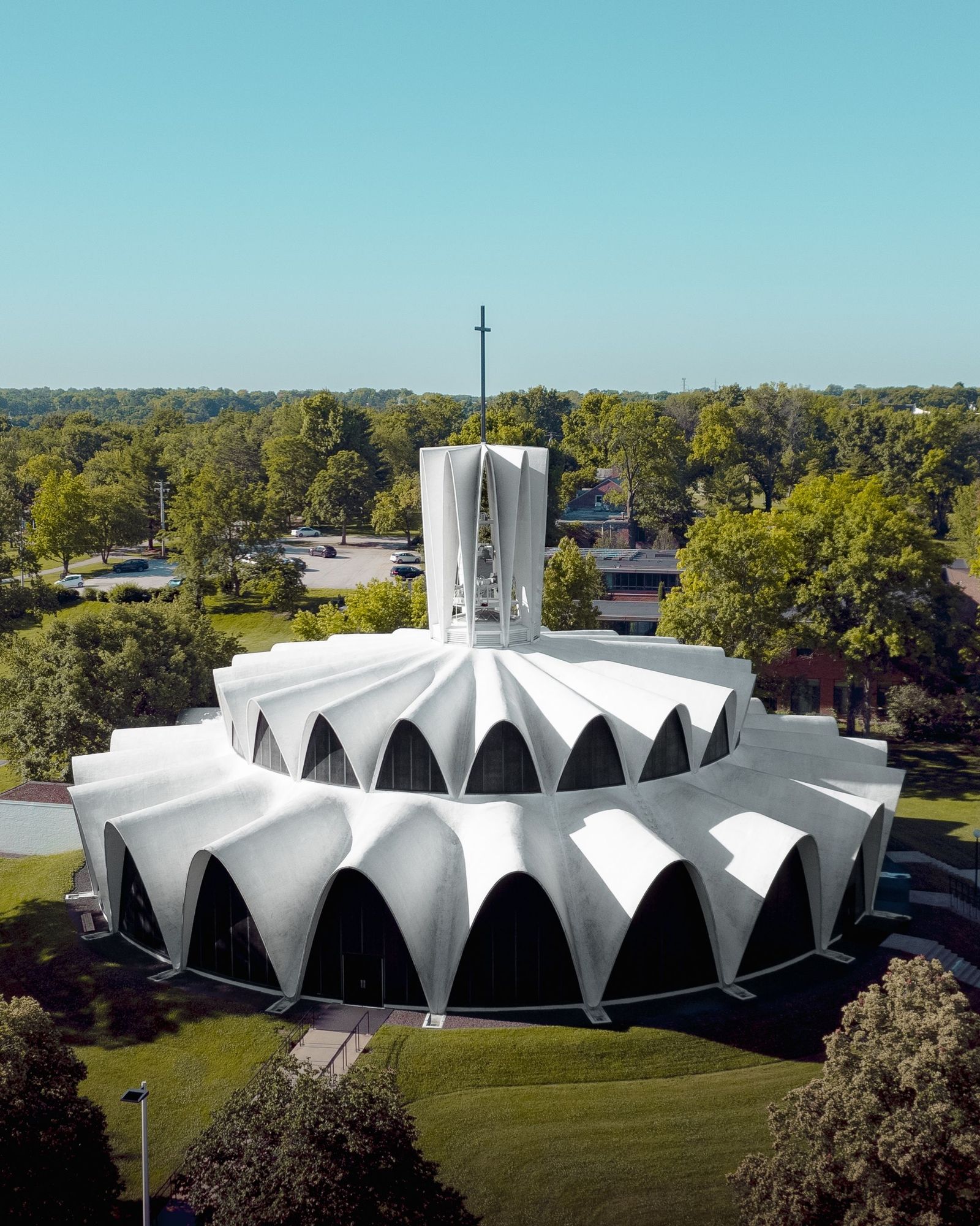 Saint Louis Abbey 01