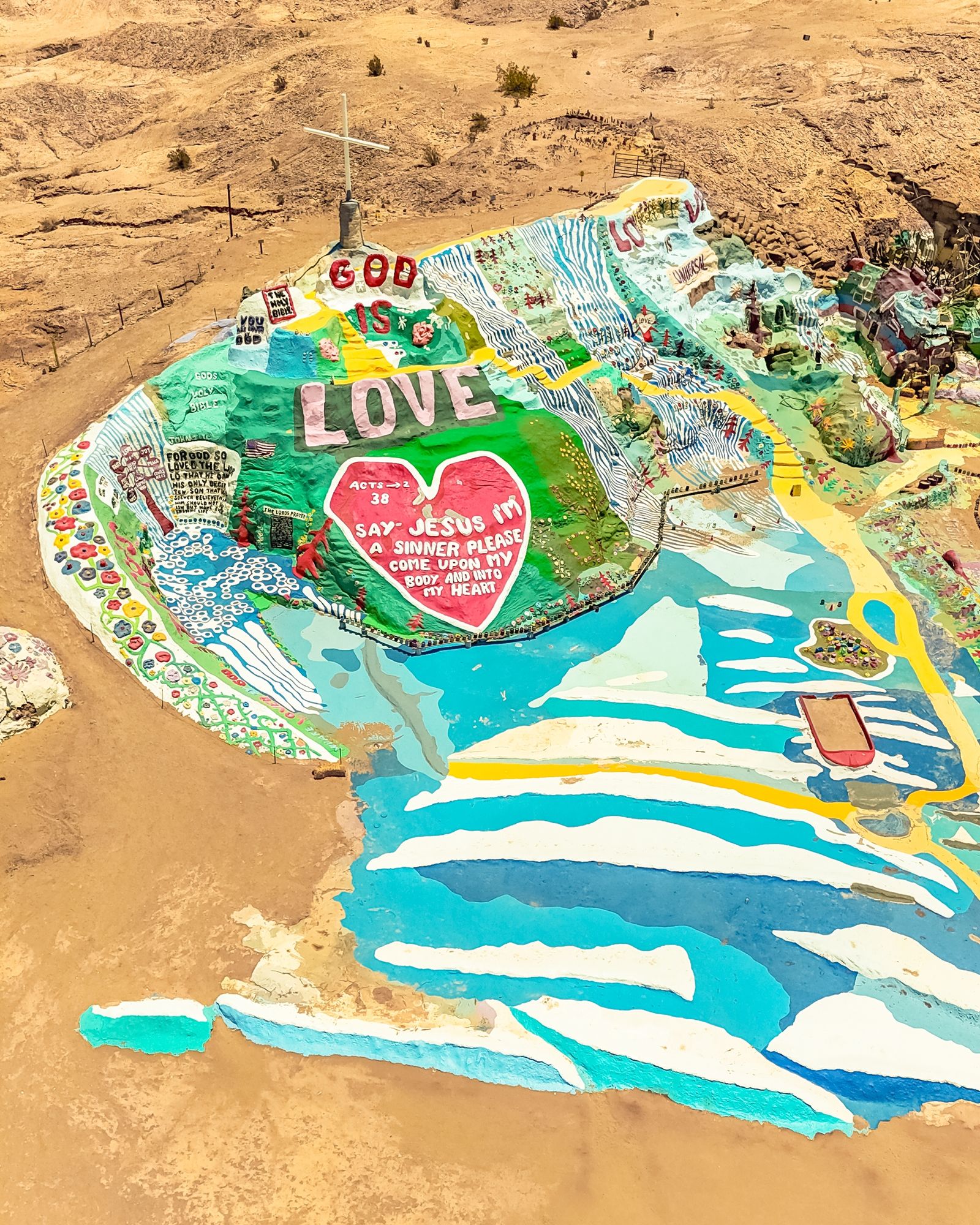 Salvation Mountain Aerial 01