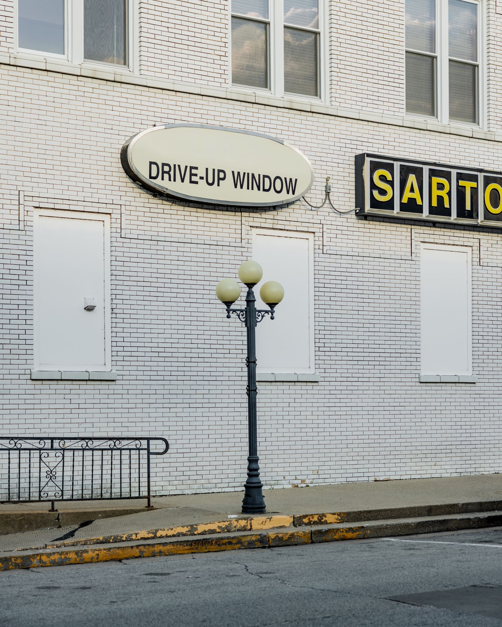 Sartoris Signage