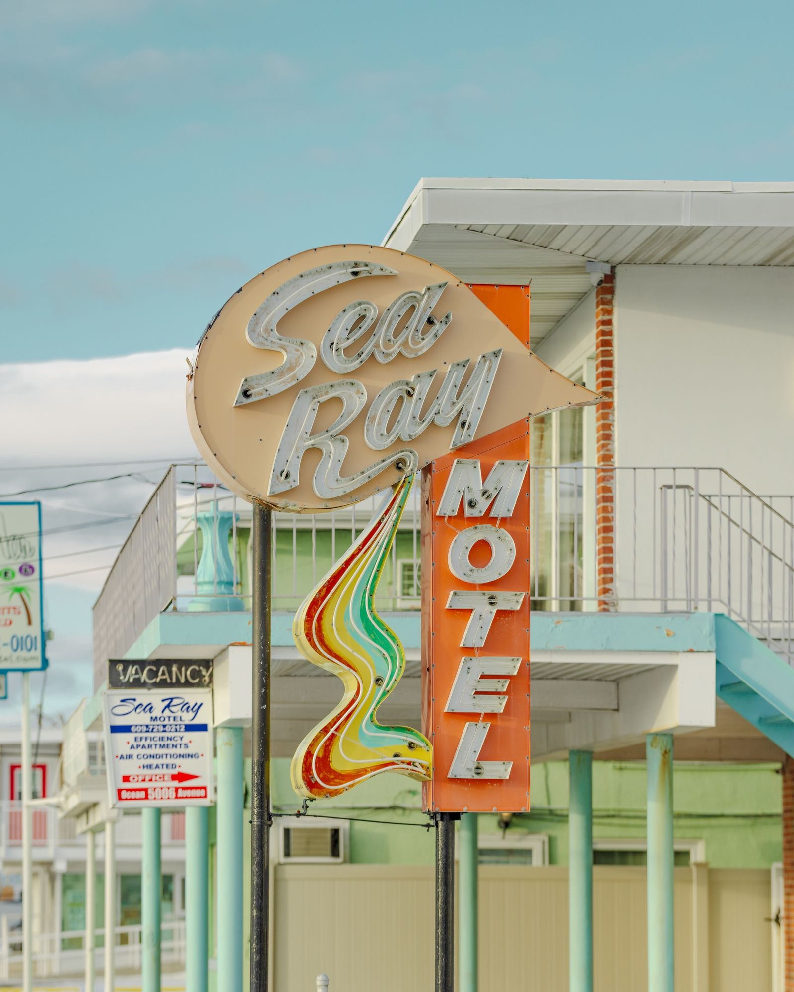 Sea Ray Motel in Winter 04