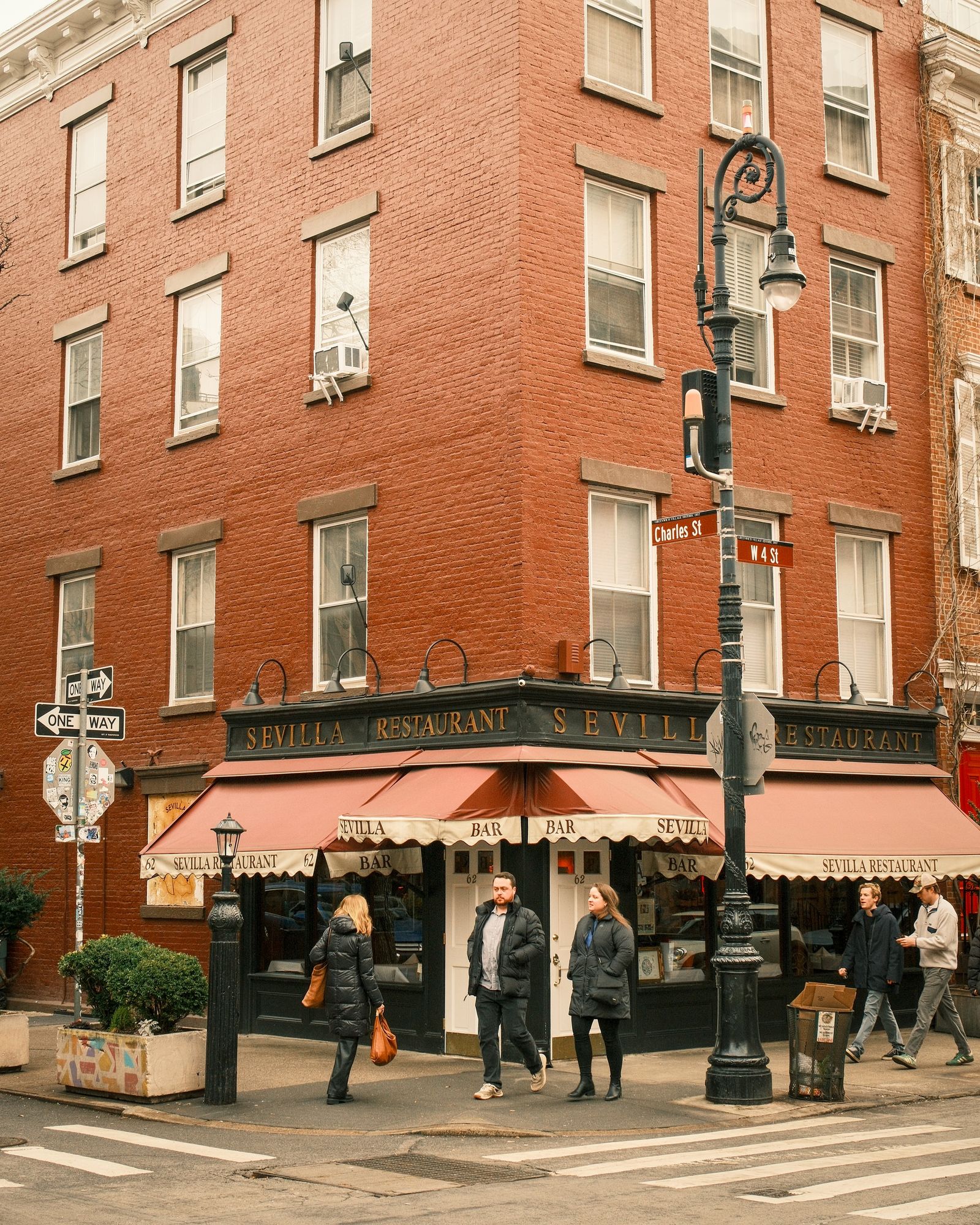 Sevilla, West Village