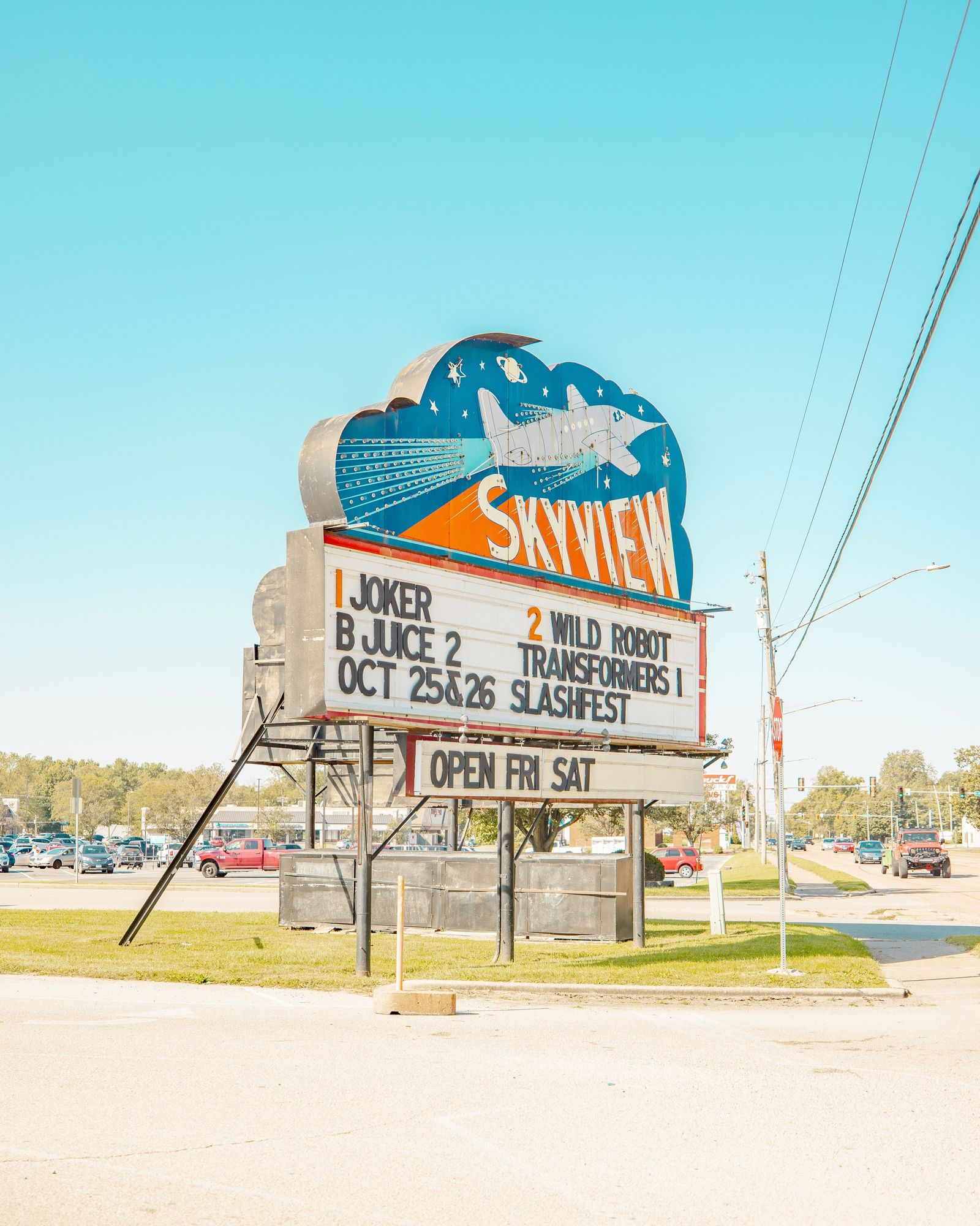 Skyview Drive-In 01