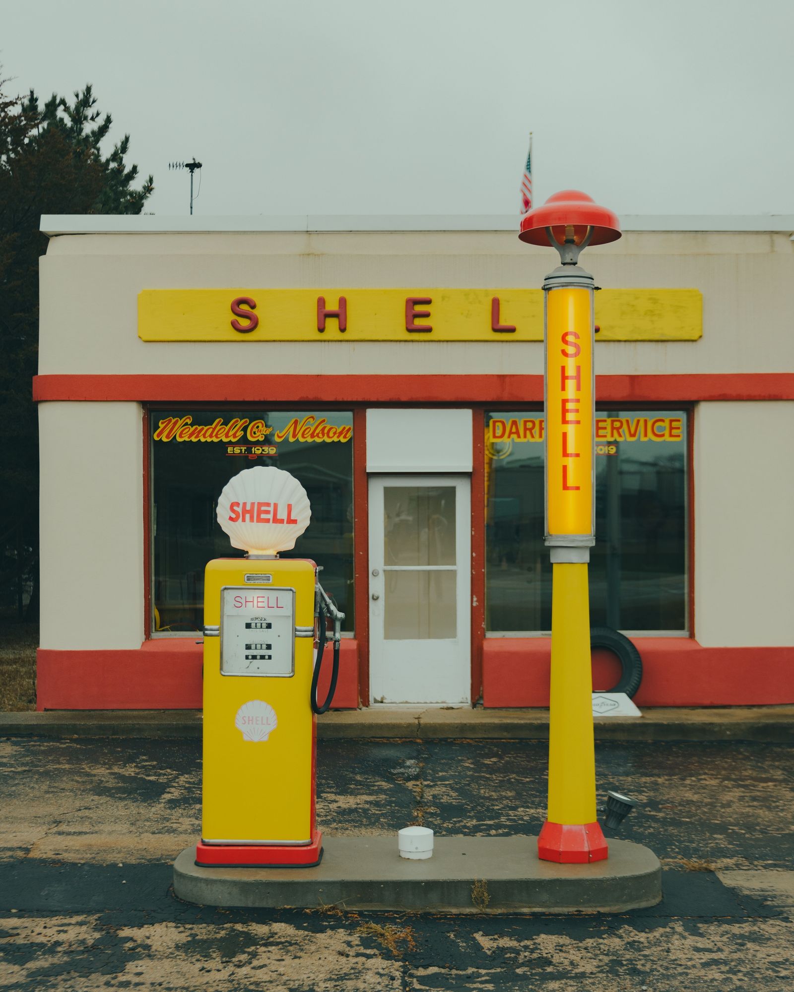 Shell Service Station