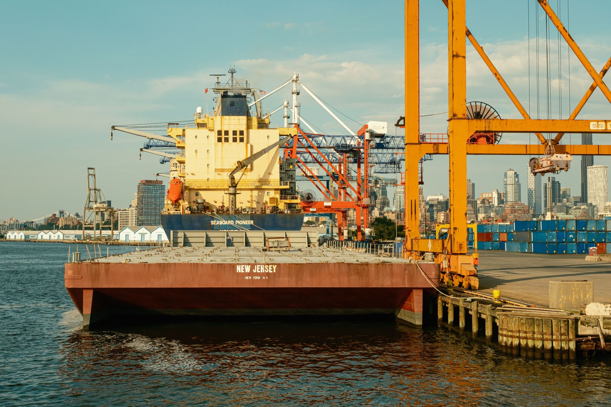 Ship in Red Hook, Brooklyn 01