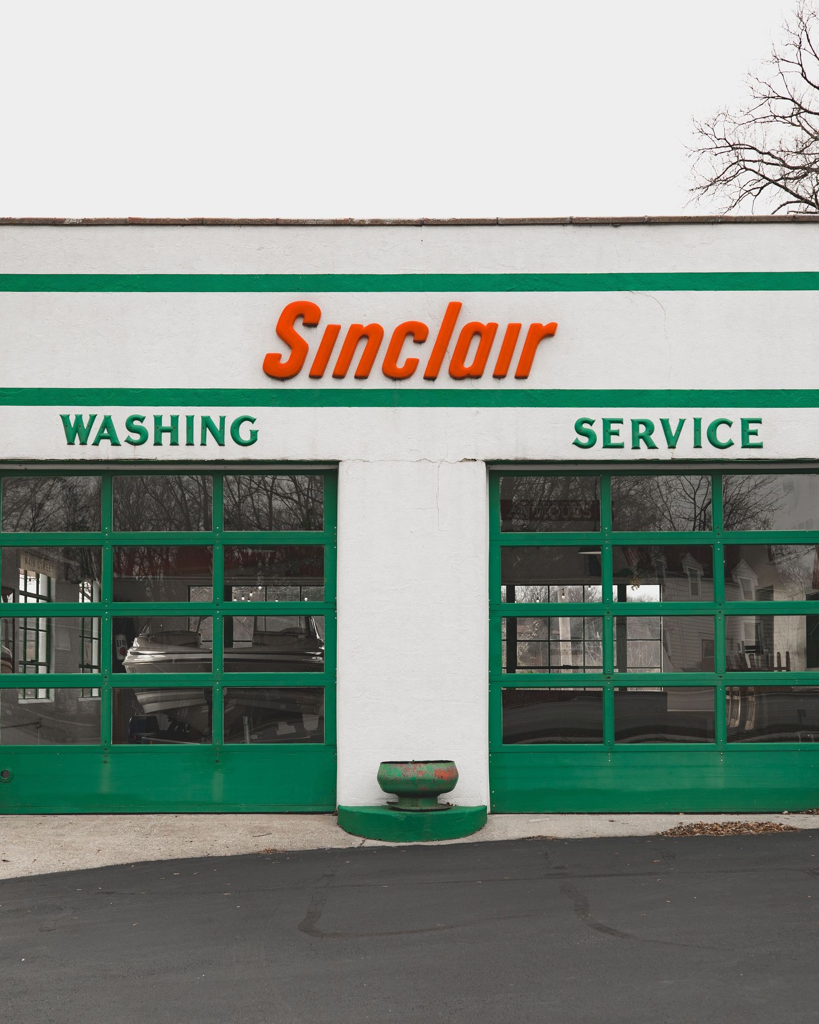 Sinclair Service Station