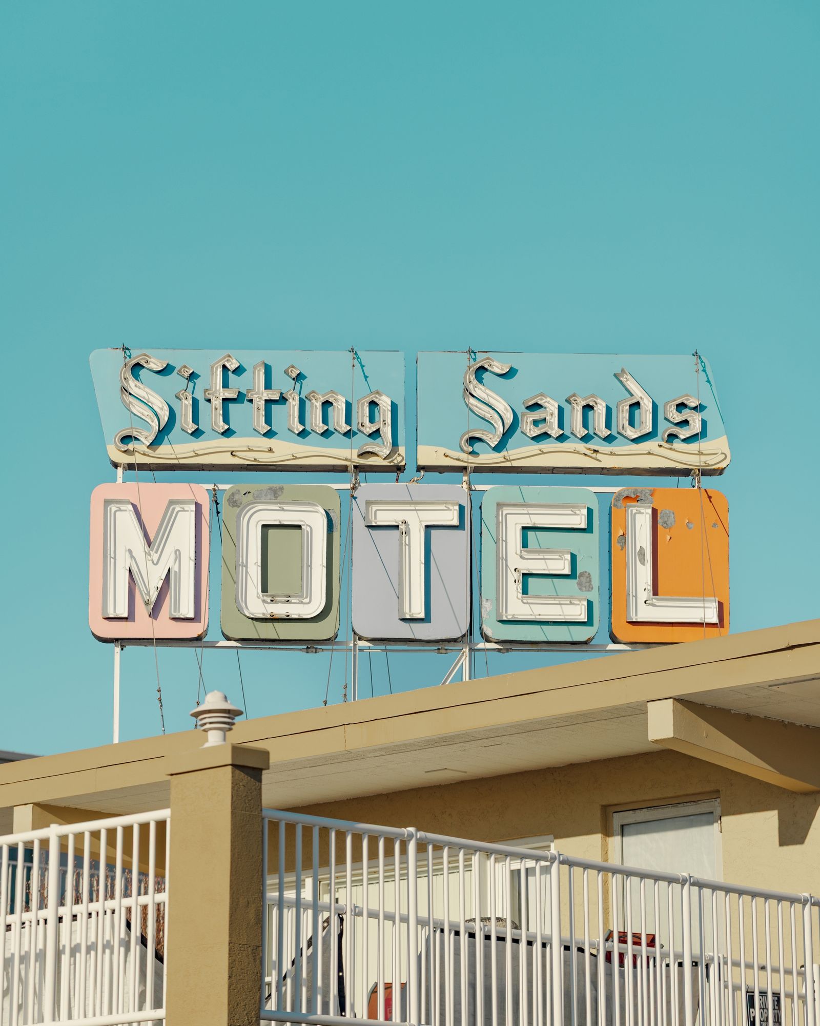 Sifting Sands Motel 04