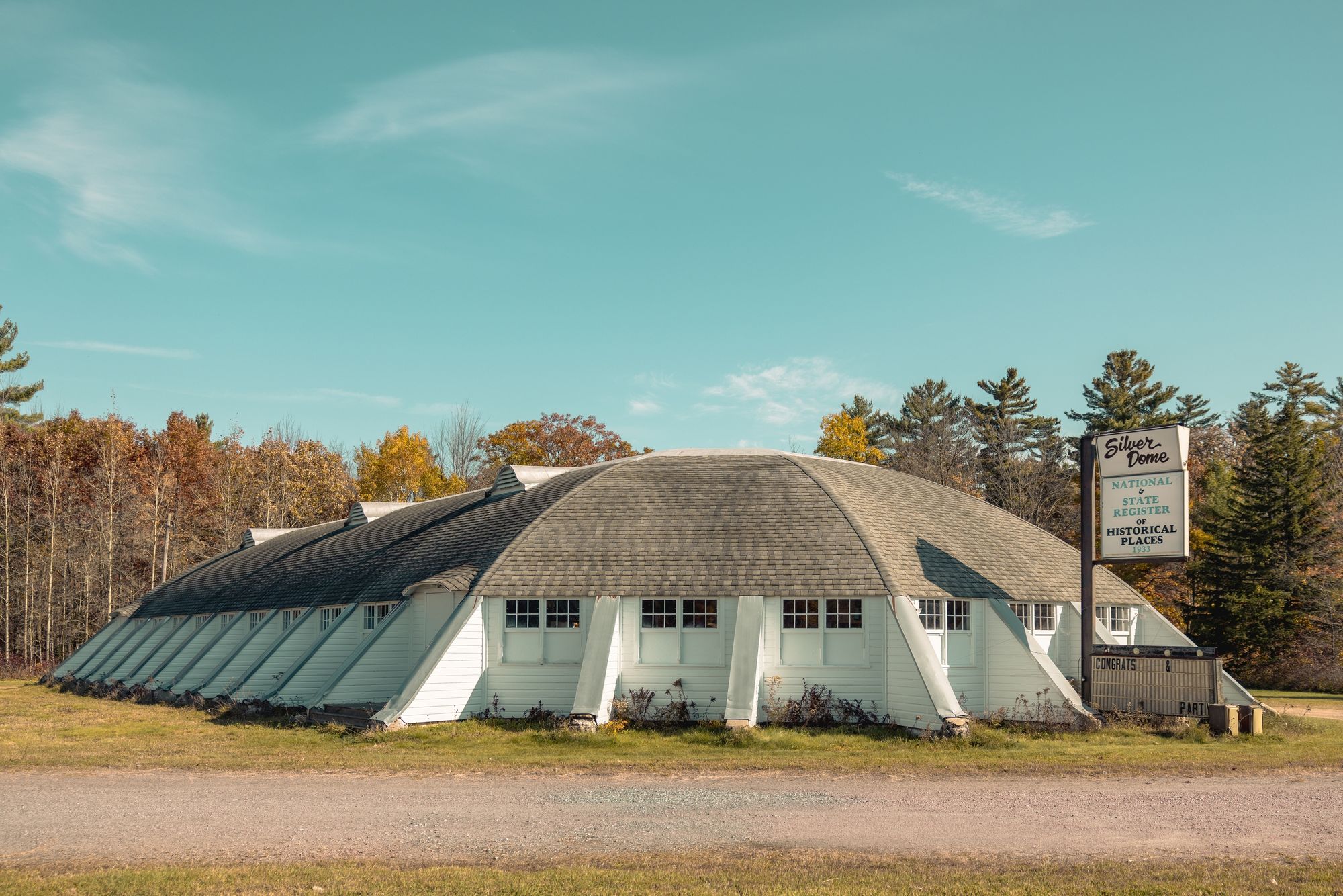 Silver Dome Ballroom 04