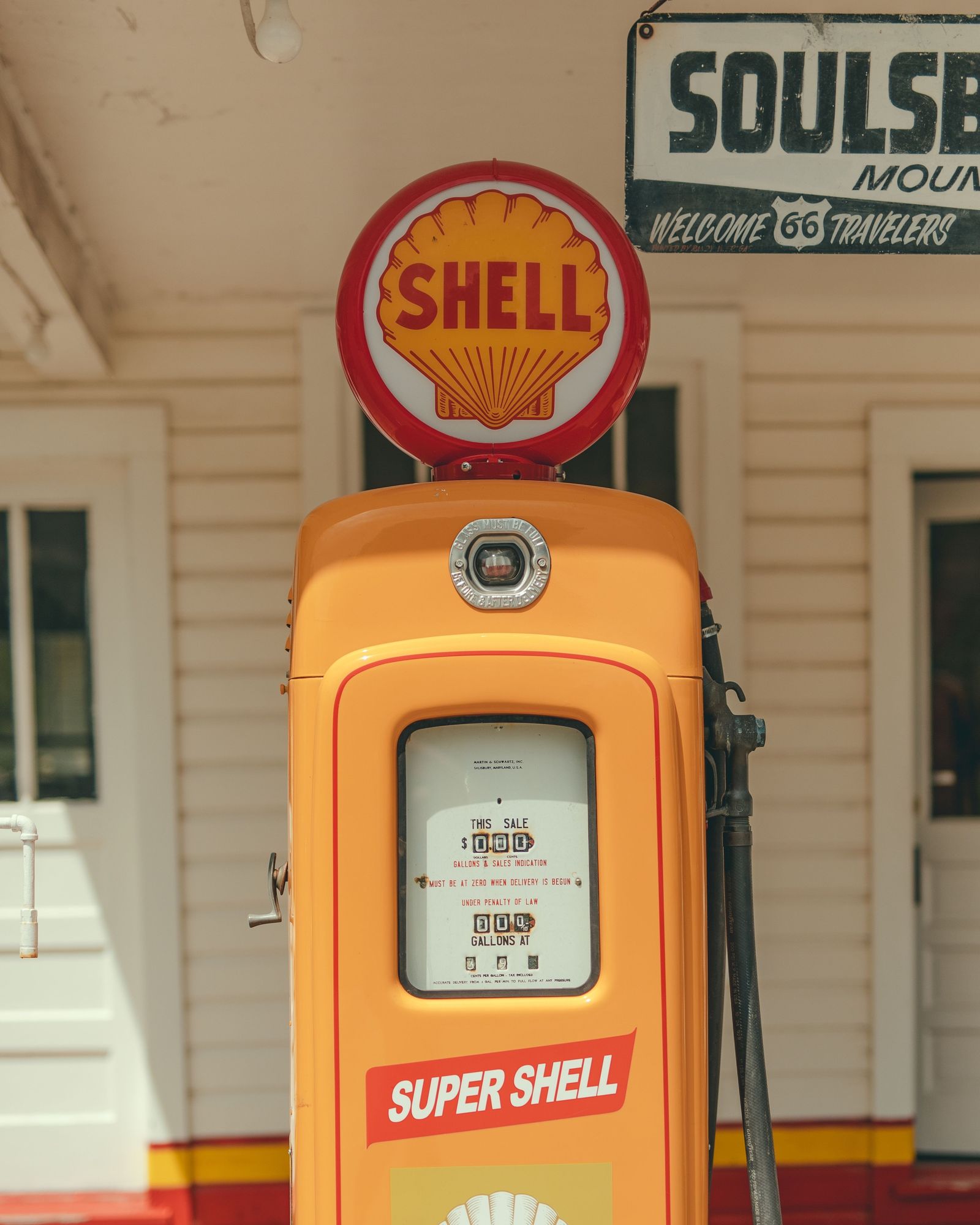 Soulsby's Service Station 02