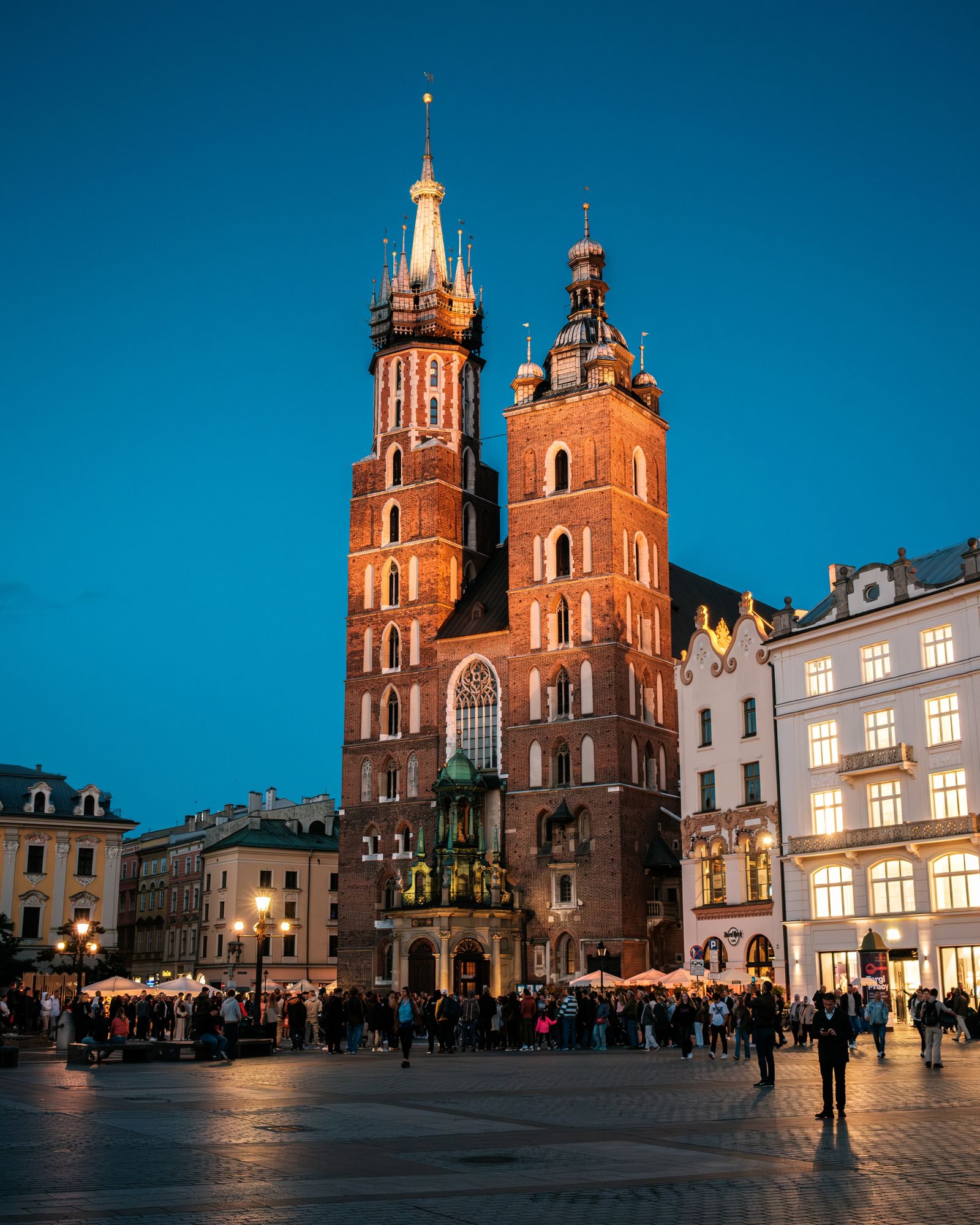 St. Mary's Basilica, Kraków 04