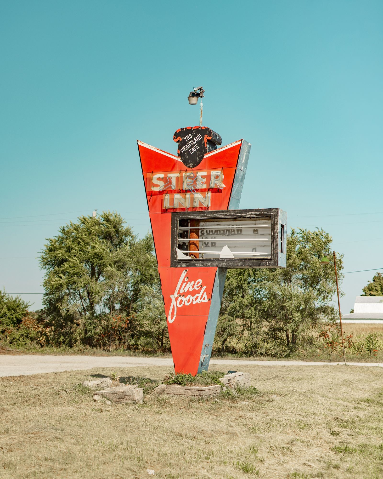 Steer Inn 02