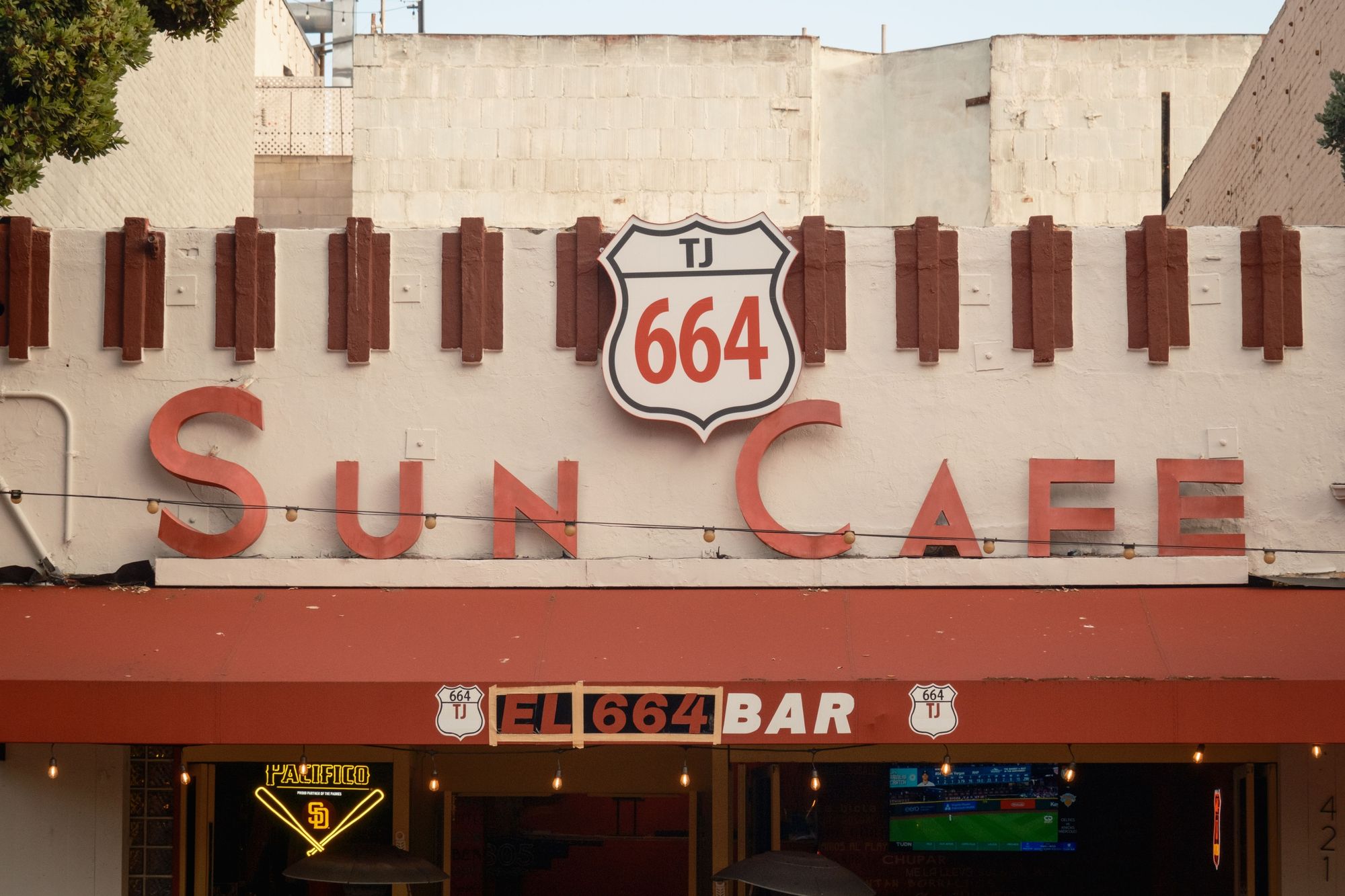 Sun Cafe, San Diego