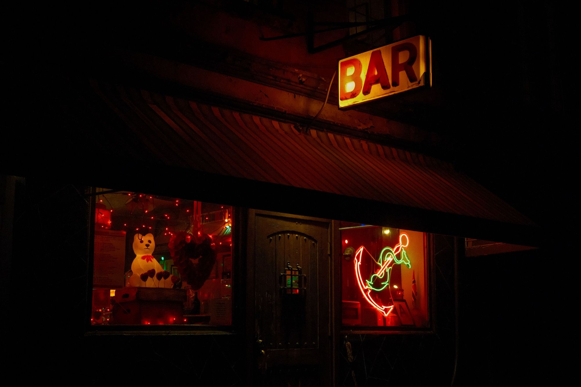 Sunny's, Red Hook 04