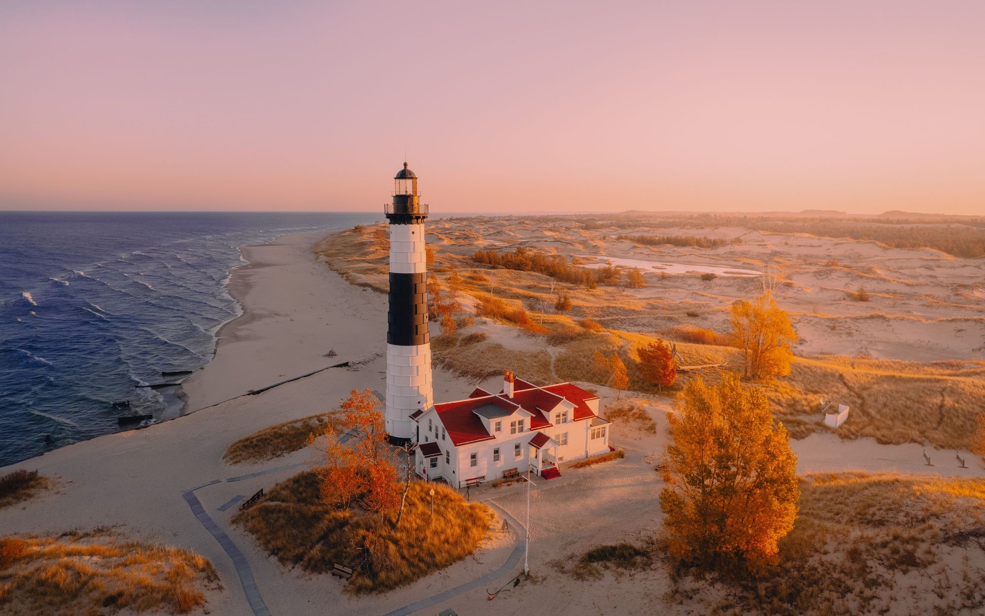 Sunrise at Big Sable Lighthouse 02