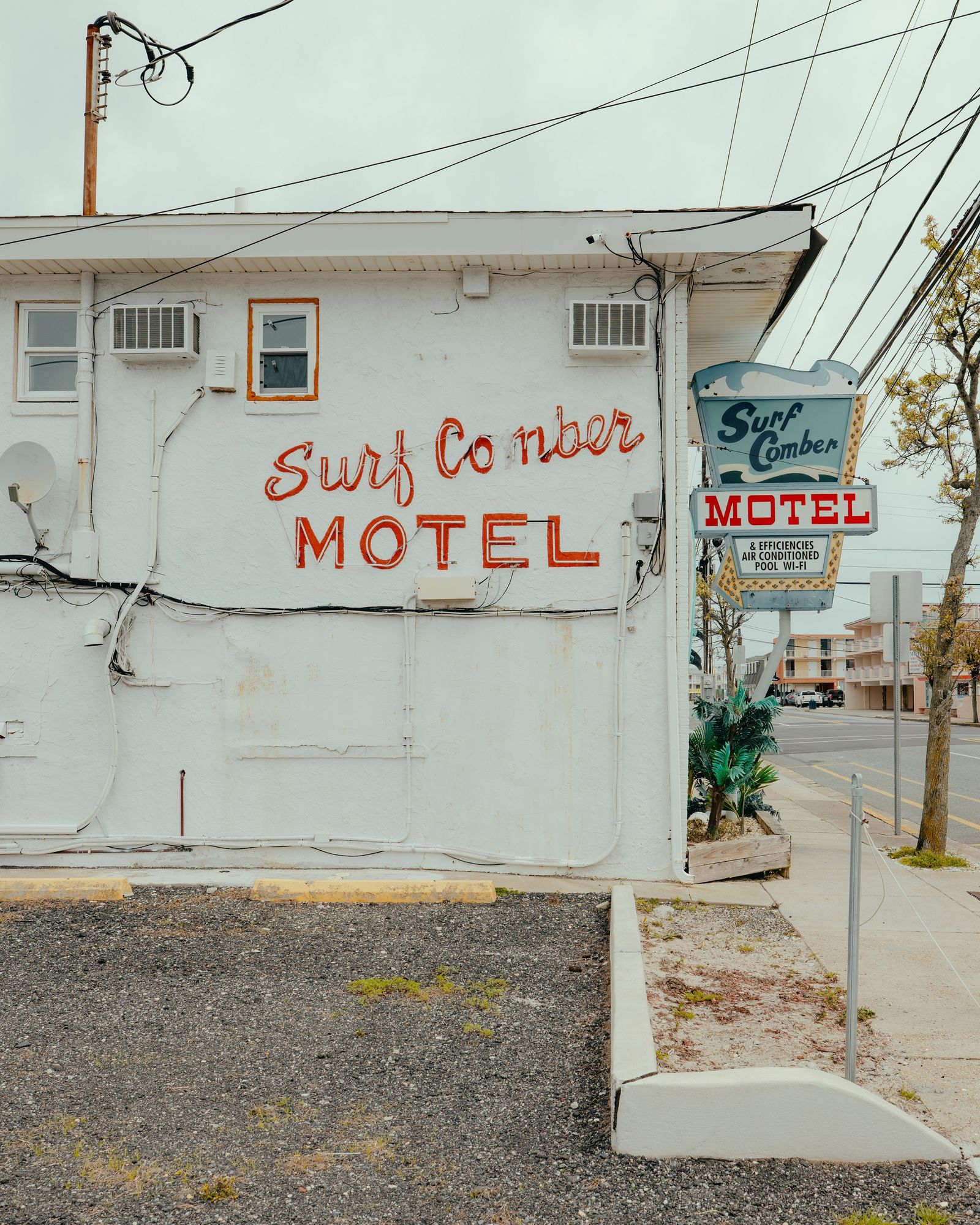 Surf Comber Motel in Spring 01